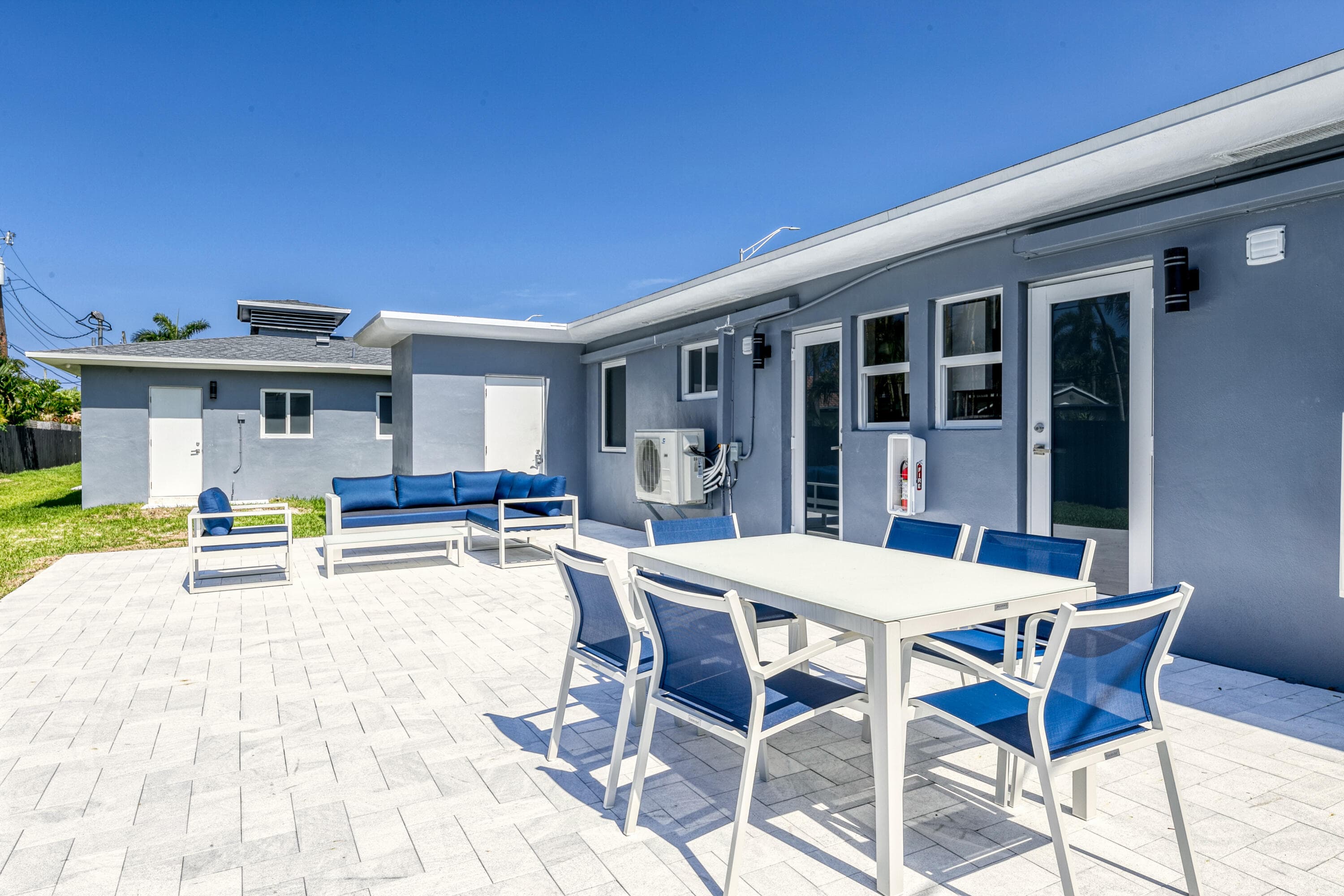 2009 NE 26th Street, Wilton Manors, FL 33305 14