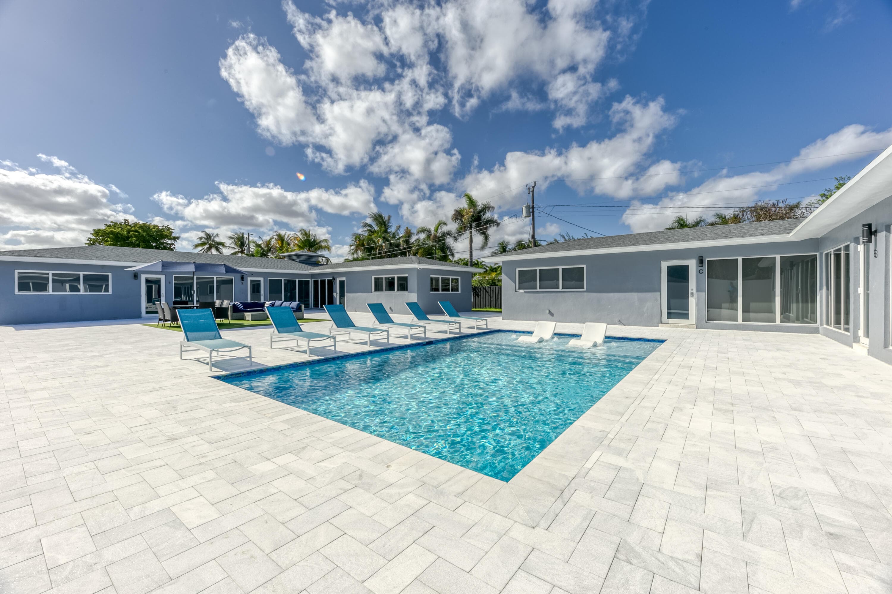 2009 NE 26th Street, Wilton Manors, FL 33305 28