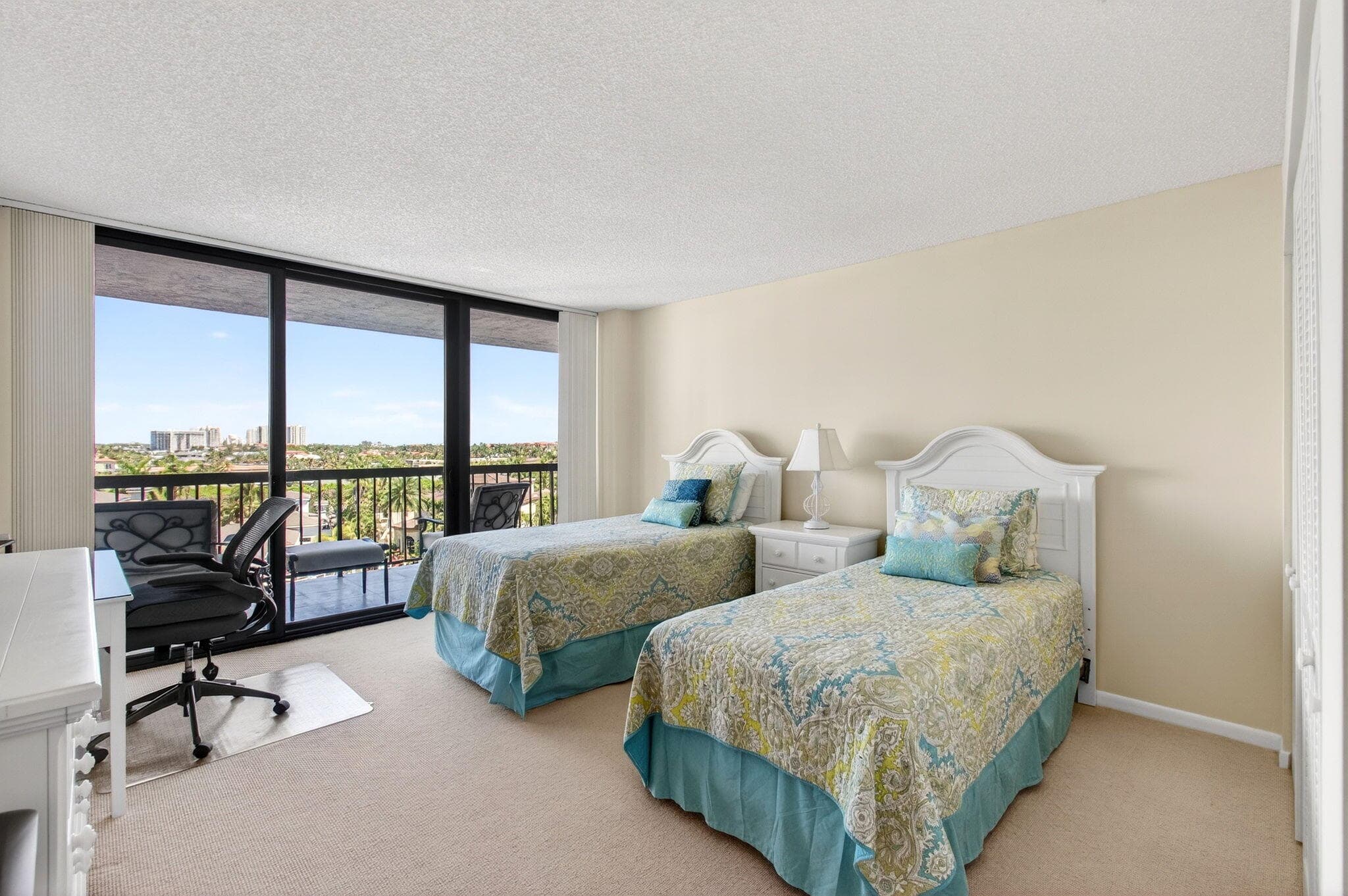 4740 S Ocean Boulevard 702, Highland Beach, FL 33487 26