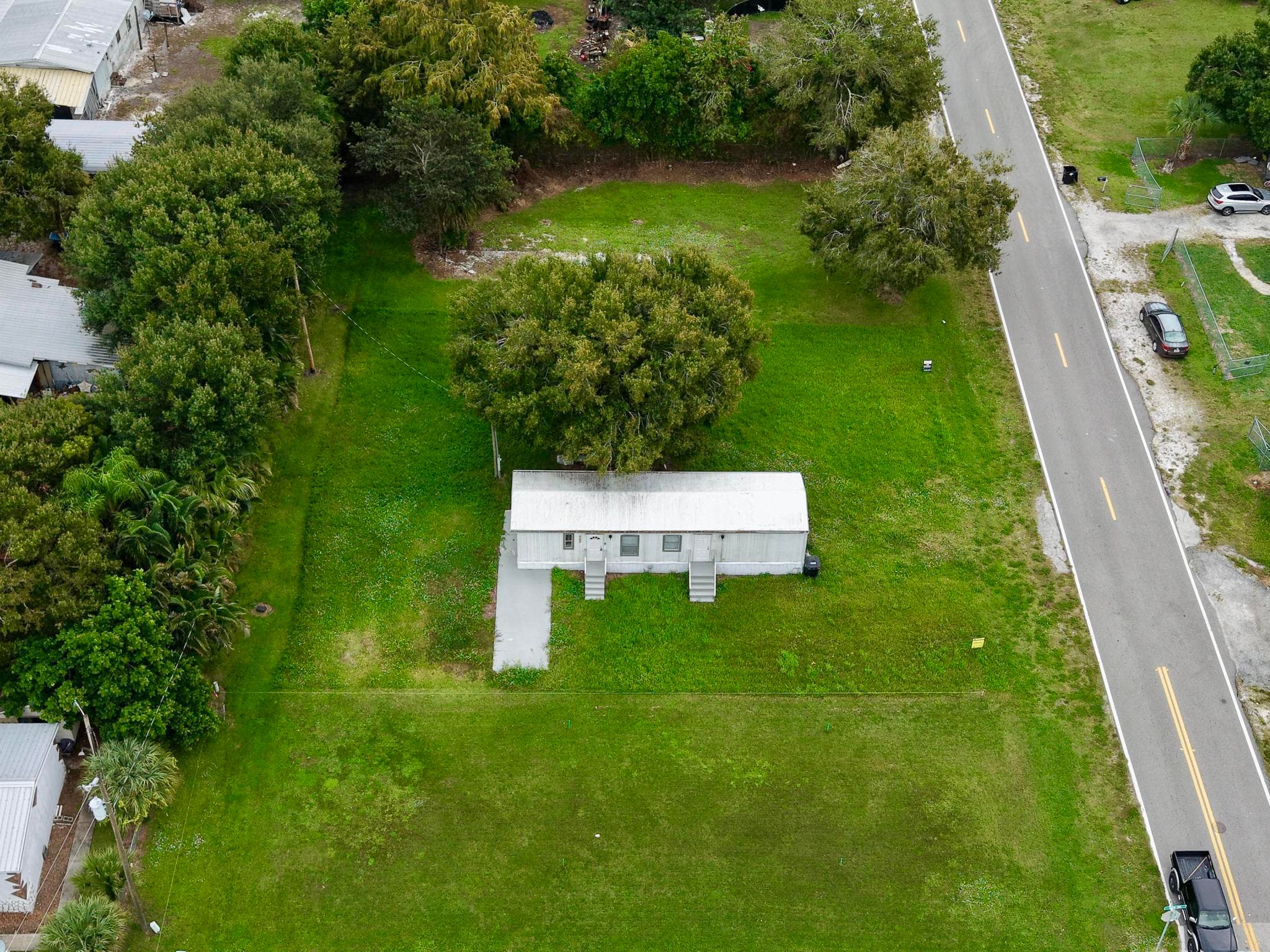585 NW Avenue D, Moore Haven, FL 33471 19