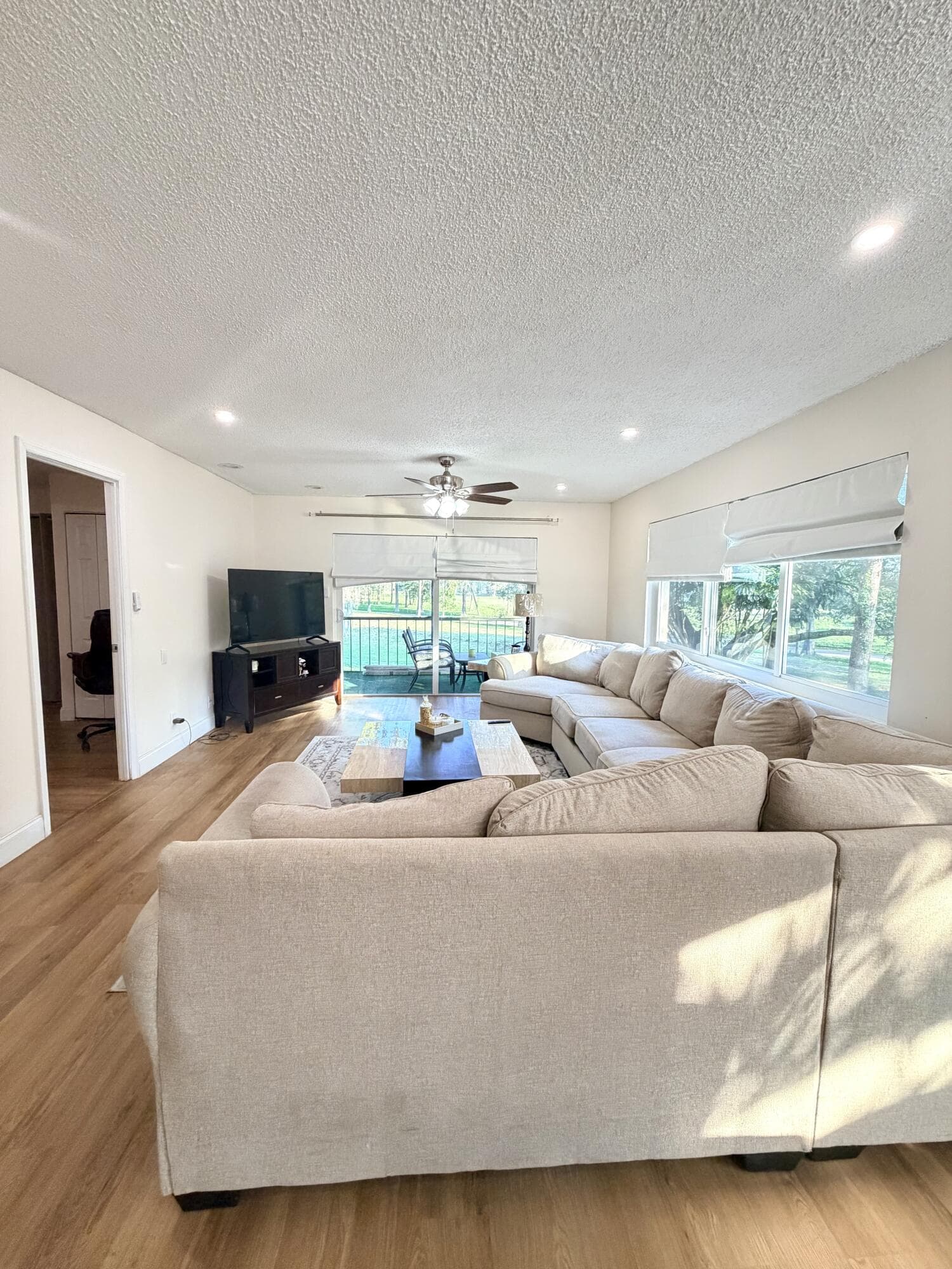 6260 S Falls Cir Drive 201, Lauderhill, FL 33319 6