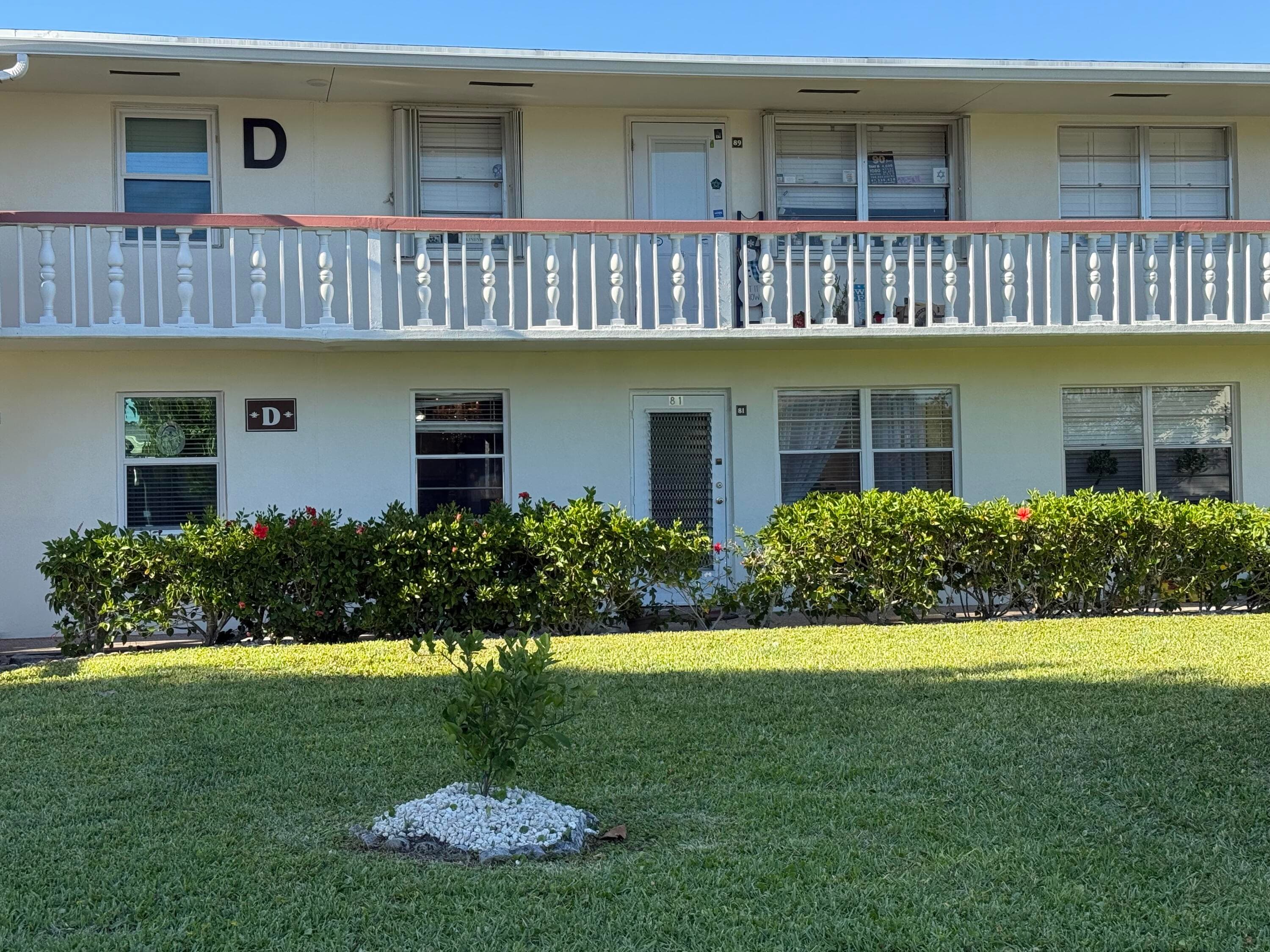 81 Camden Drive D, West Palm Beach, FL 33417 18