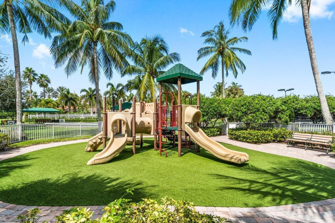 8222 Dominica Place, Wellington, FL 33414 53