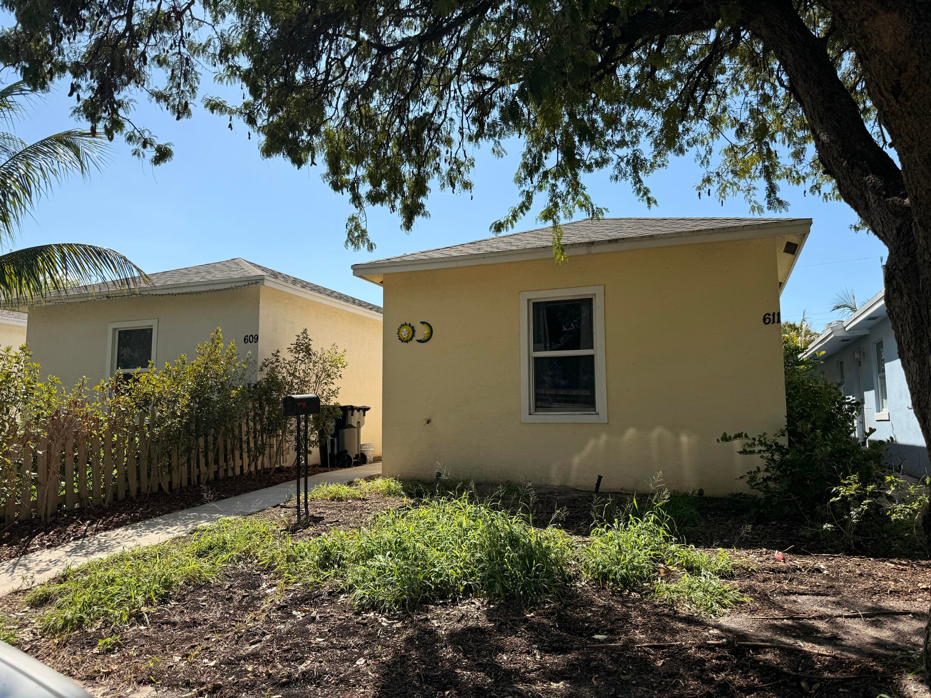 611 N F Street, Lake Worth Beach, FL 33460 2