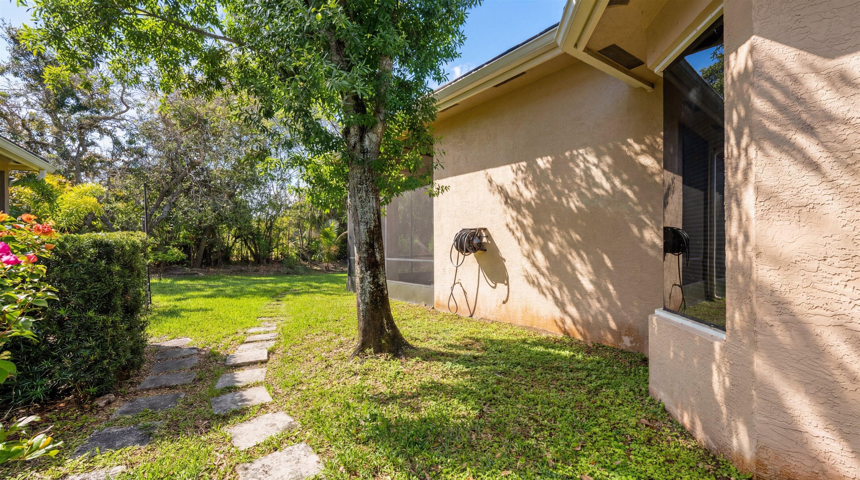 3580 Birague Drive, Wellington, FL 33449 43