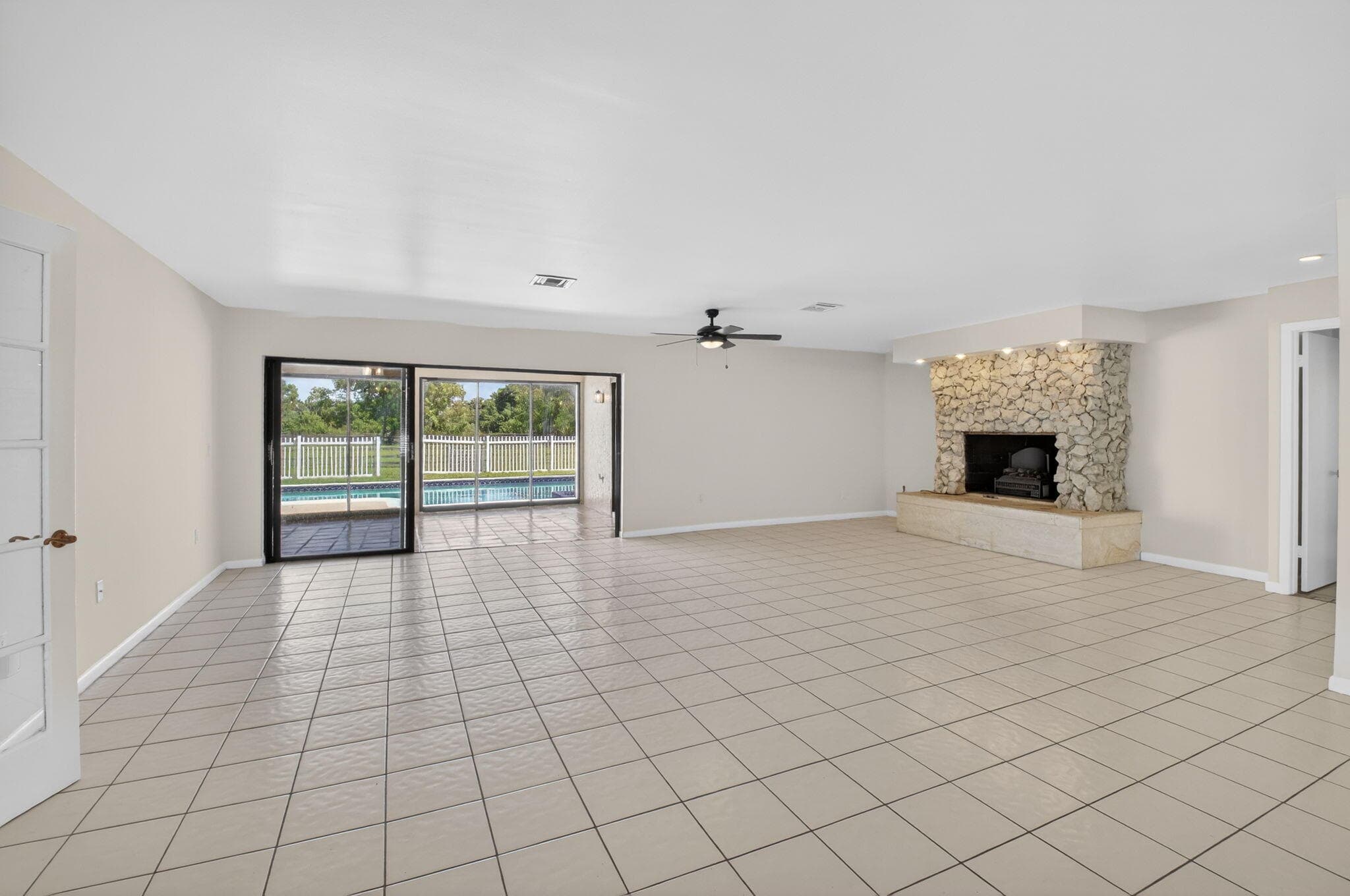 10157 La Reina Road, Delray Beach, FL 33446 10