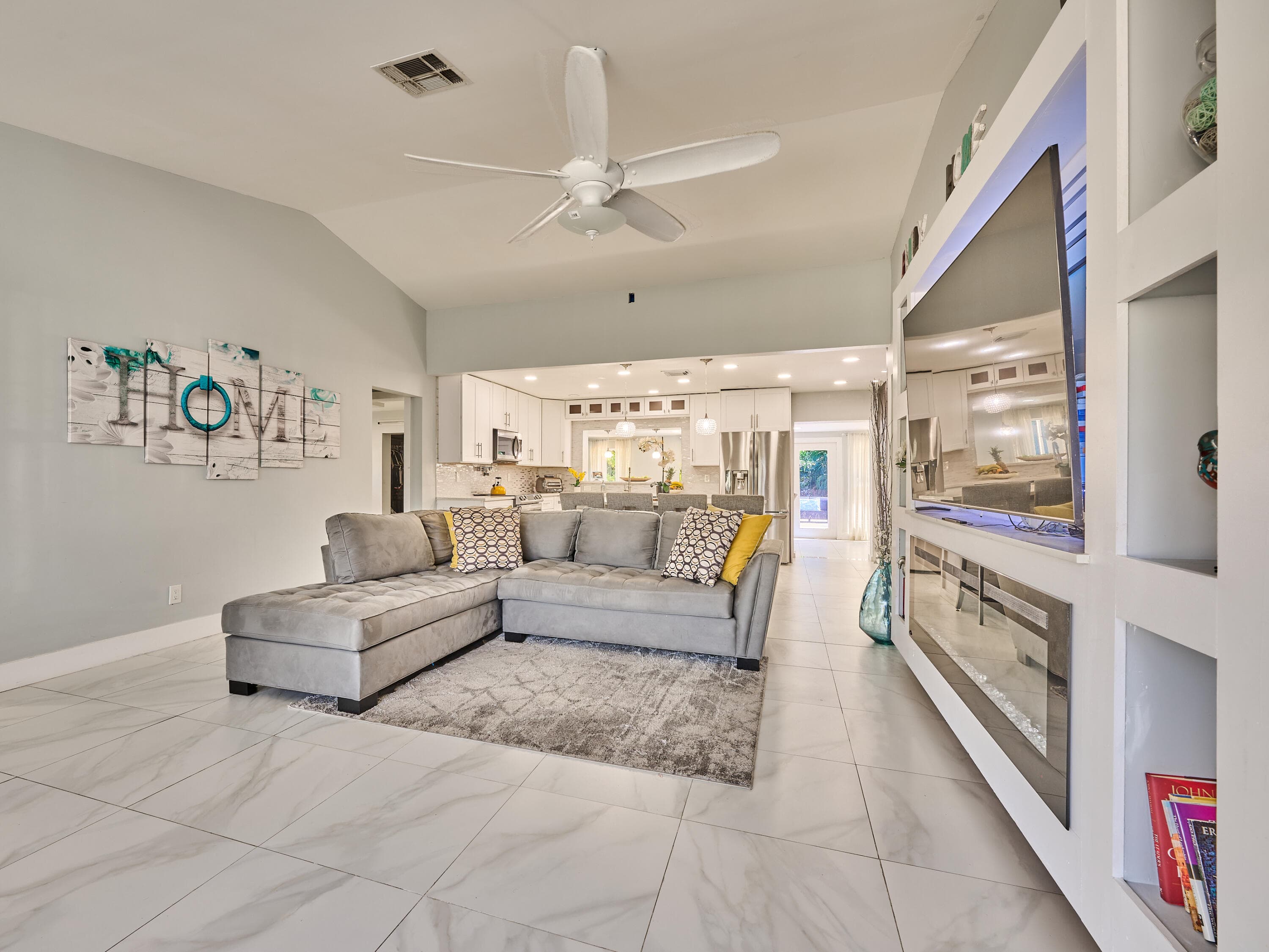 9020 SW 8th Street, Boca Raton, FL 33433 27
