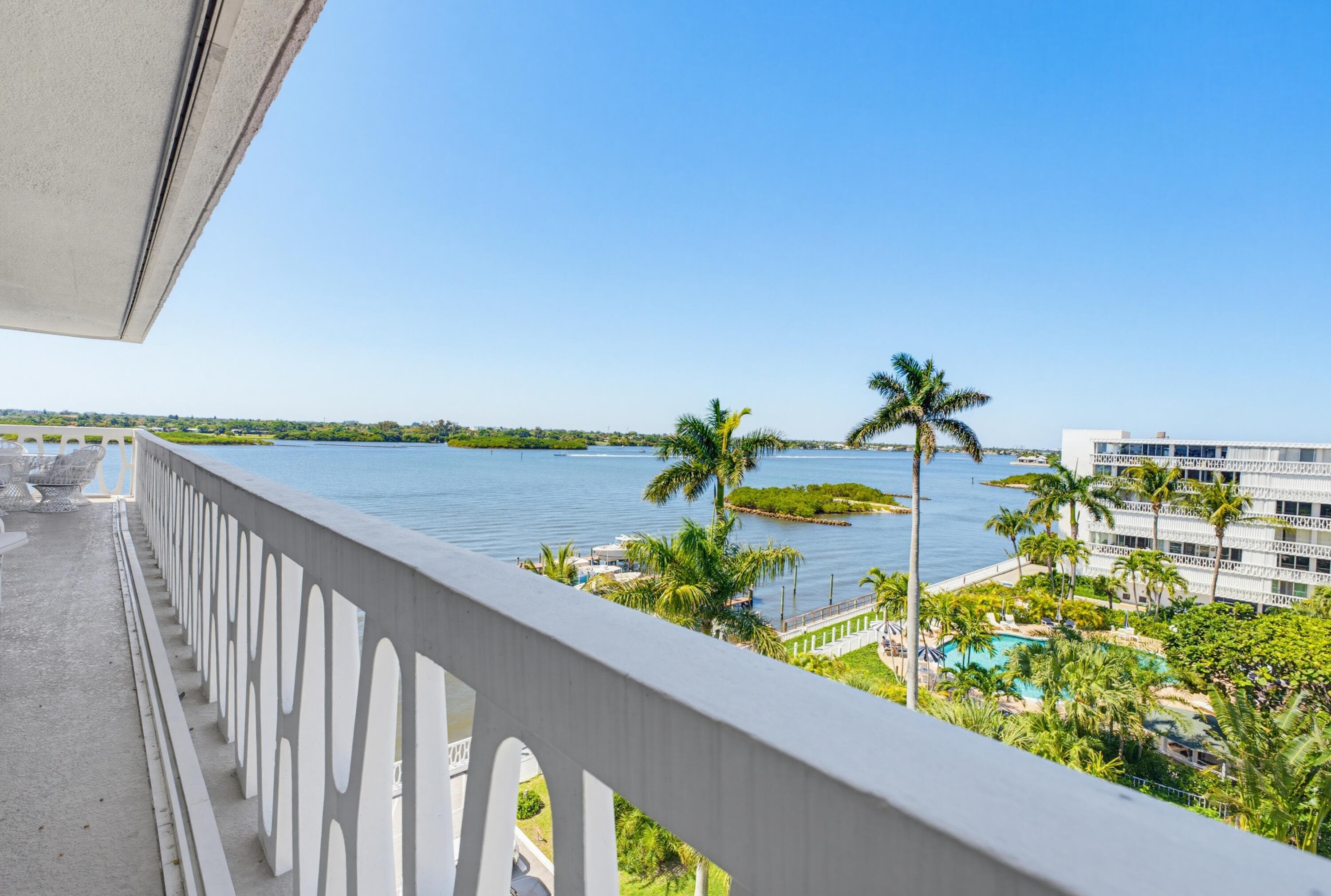 2505 S Ocean Boulevard, Palm Beach, FL 33480 29