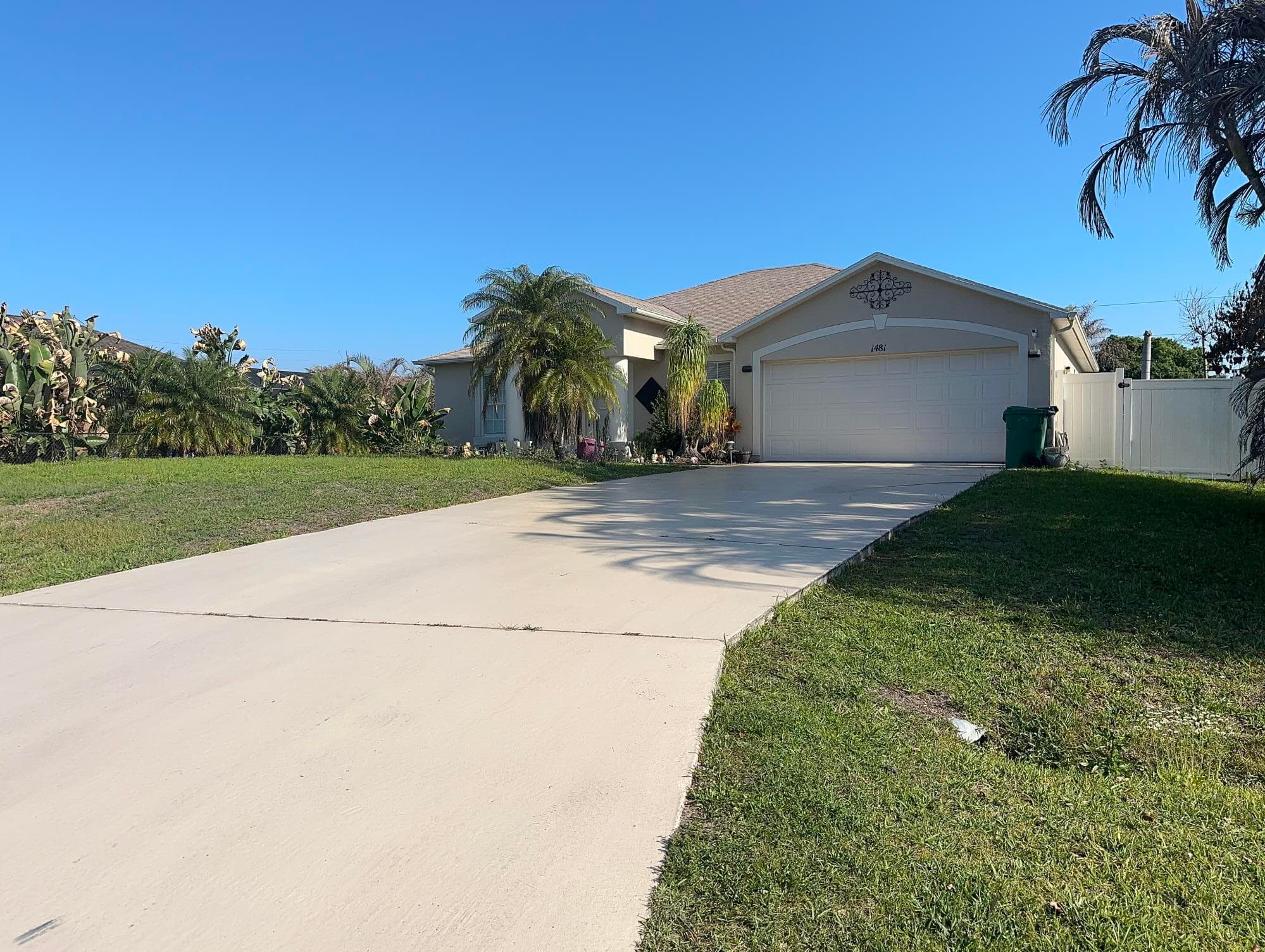 1481 SW Dow Lane, Port St. Lucie, FL 34953 4