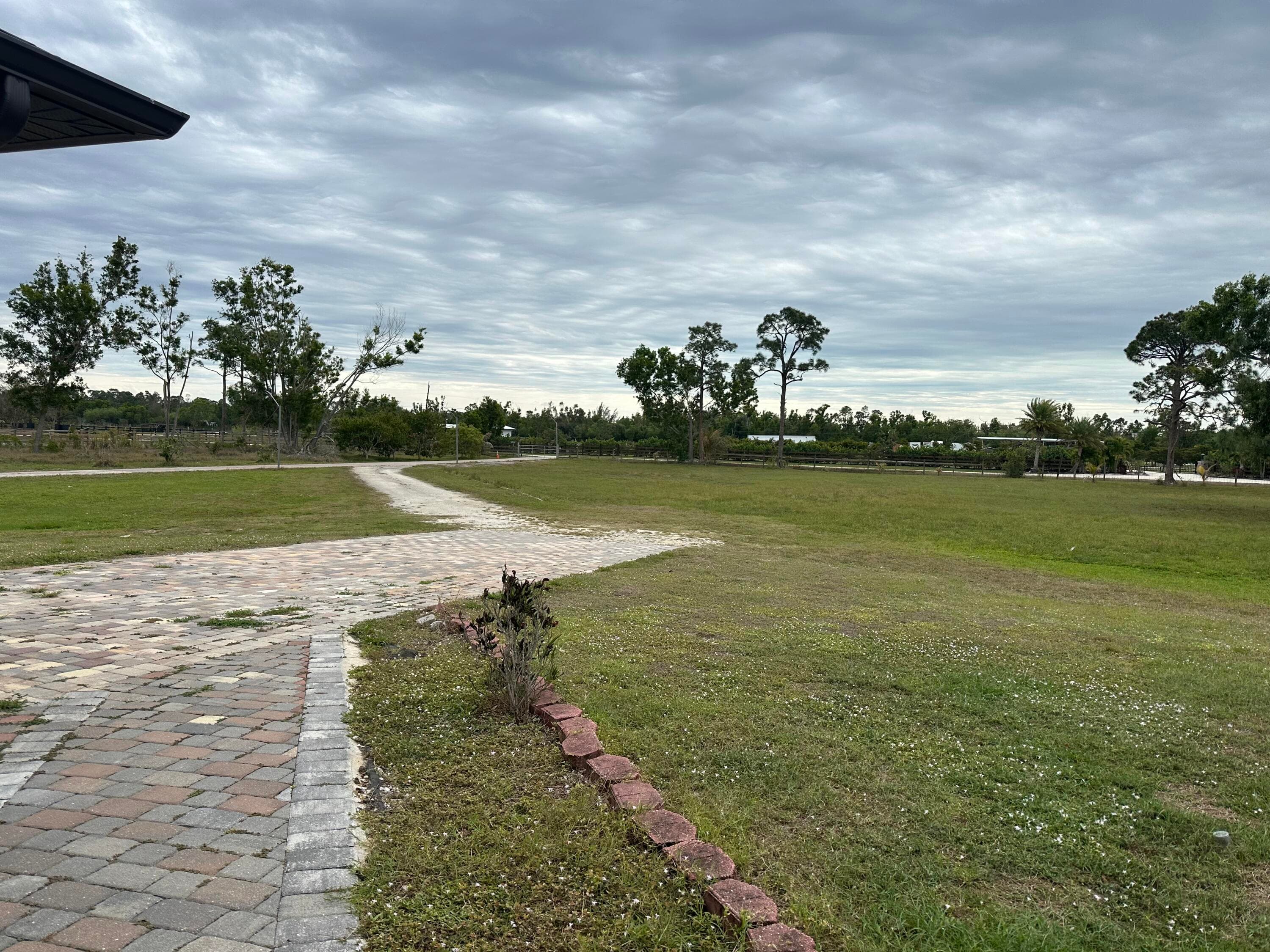 3401 Sand Road, Cape Coral, FL 33993 2
