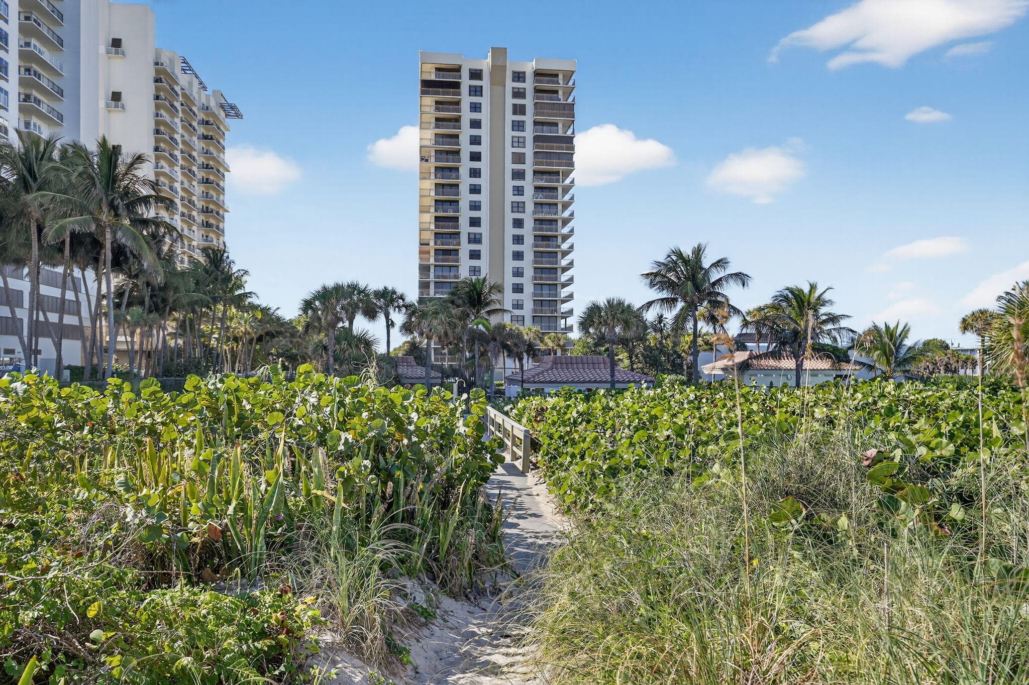 3400 N Ocean Drive 408, Singer Island, FL 33404 31