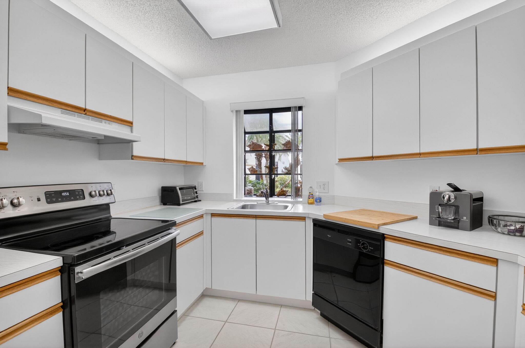 5226 Europa Drive H, Boynton Beach, FL 33437 13