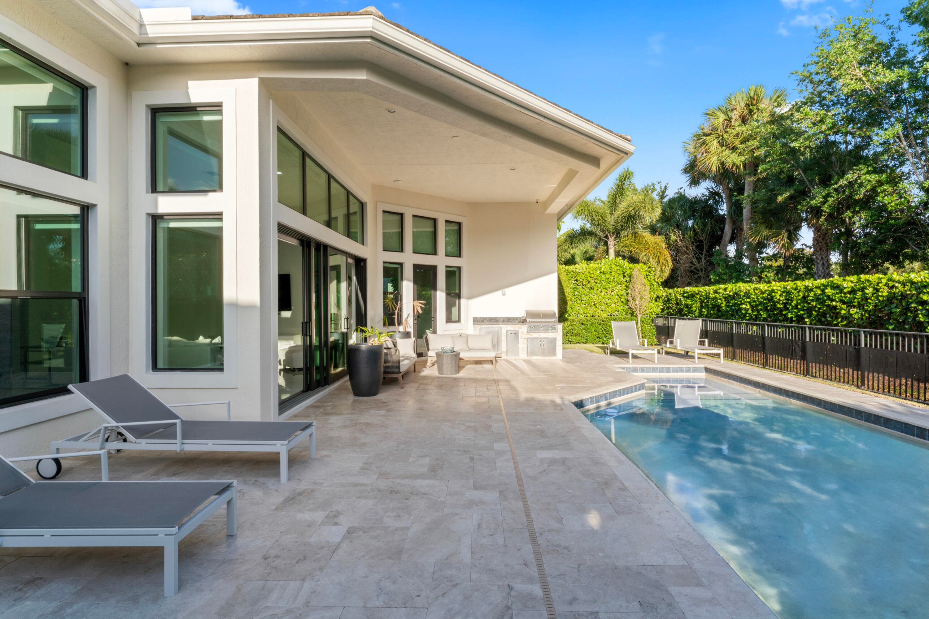 2630 NW 69th Street, Boca Raton, FL 33496 24