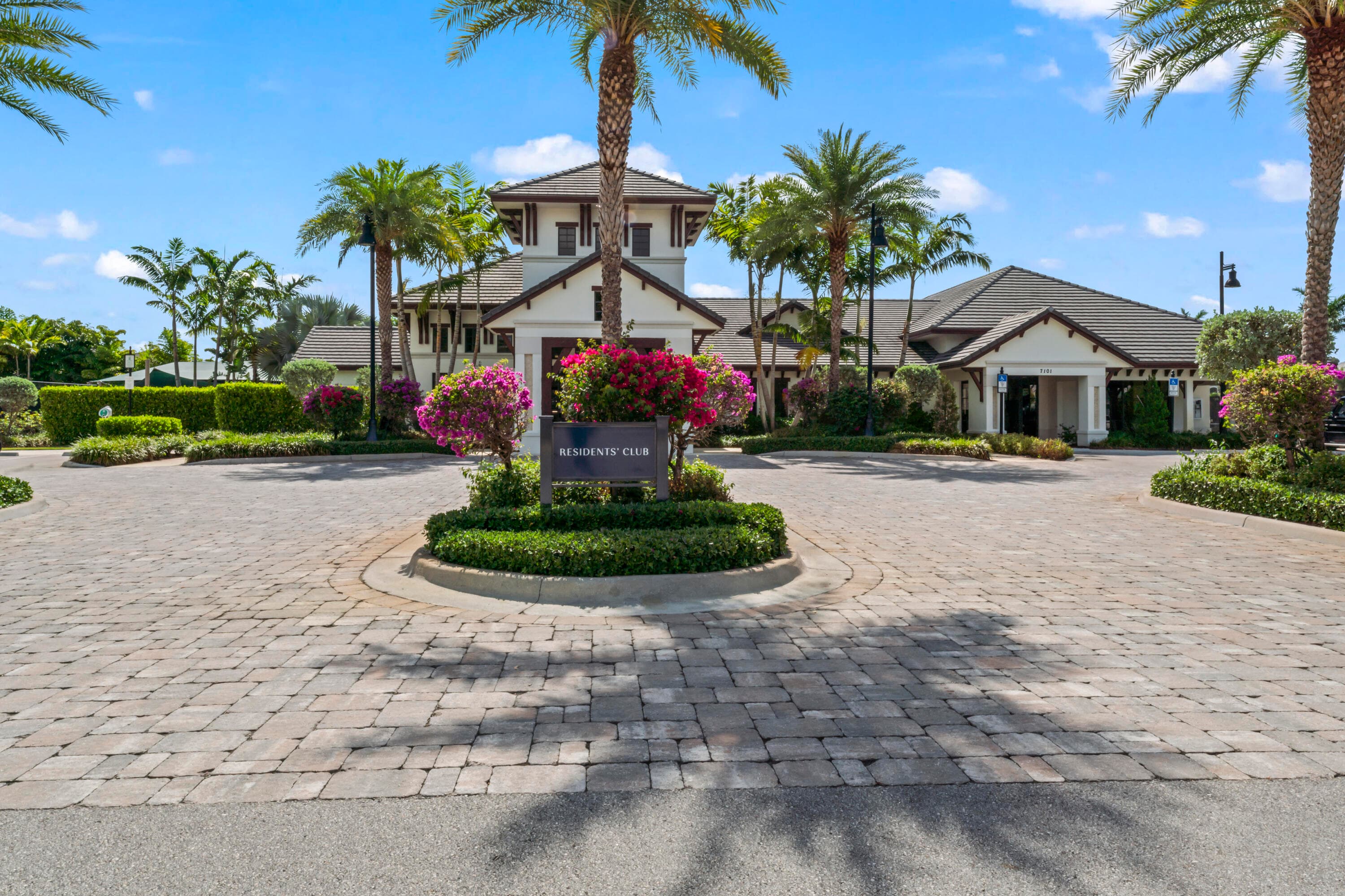 2630 NW 69th Street, Boca Raton, FL 33496 57