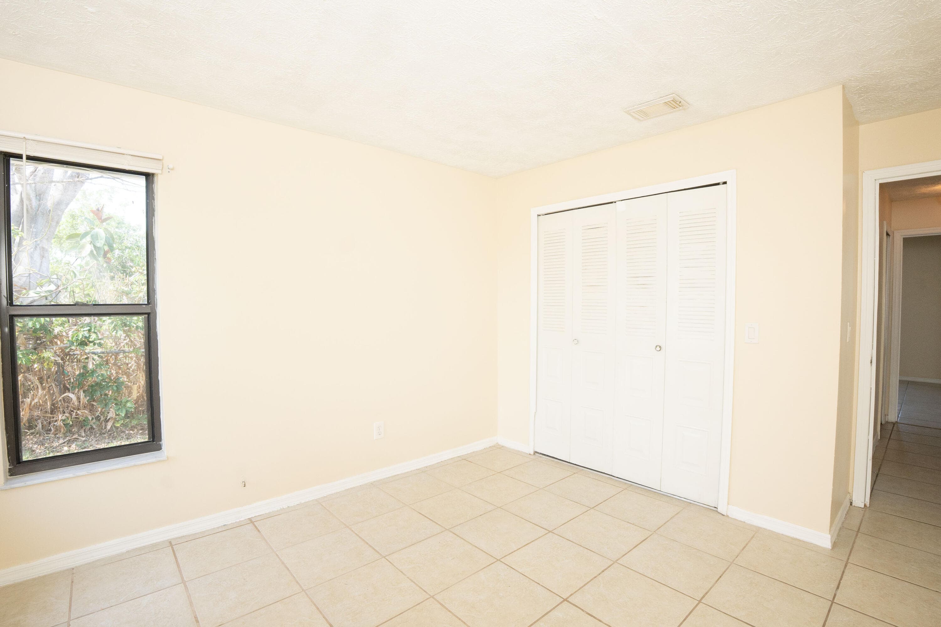 2456 SE Trail Avenue, Port St. Lucie, FL 34952 22