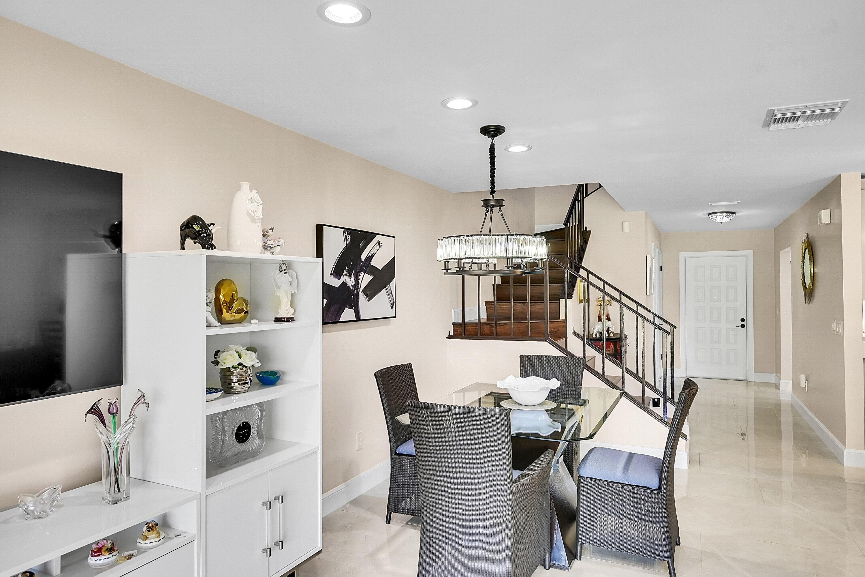 21207 Lago Circle, Boca Raton, FL 33433 19