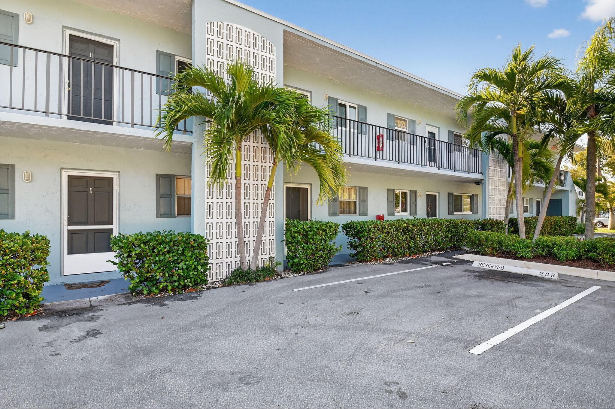 1432 S Lakeside Drive 4, Lake Worth Beach, FL 33460 9