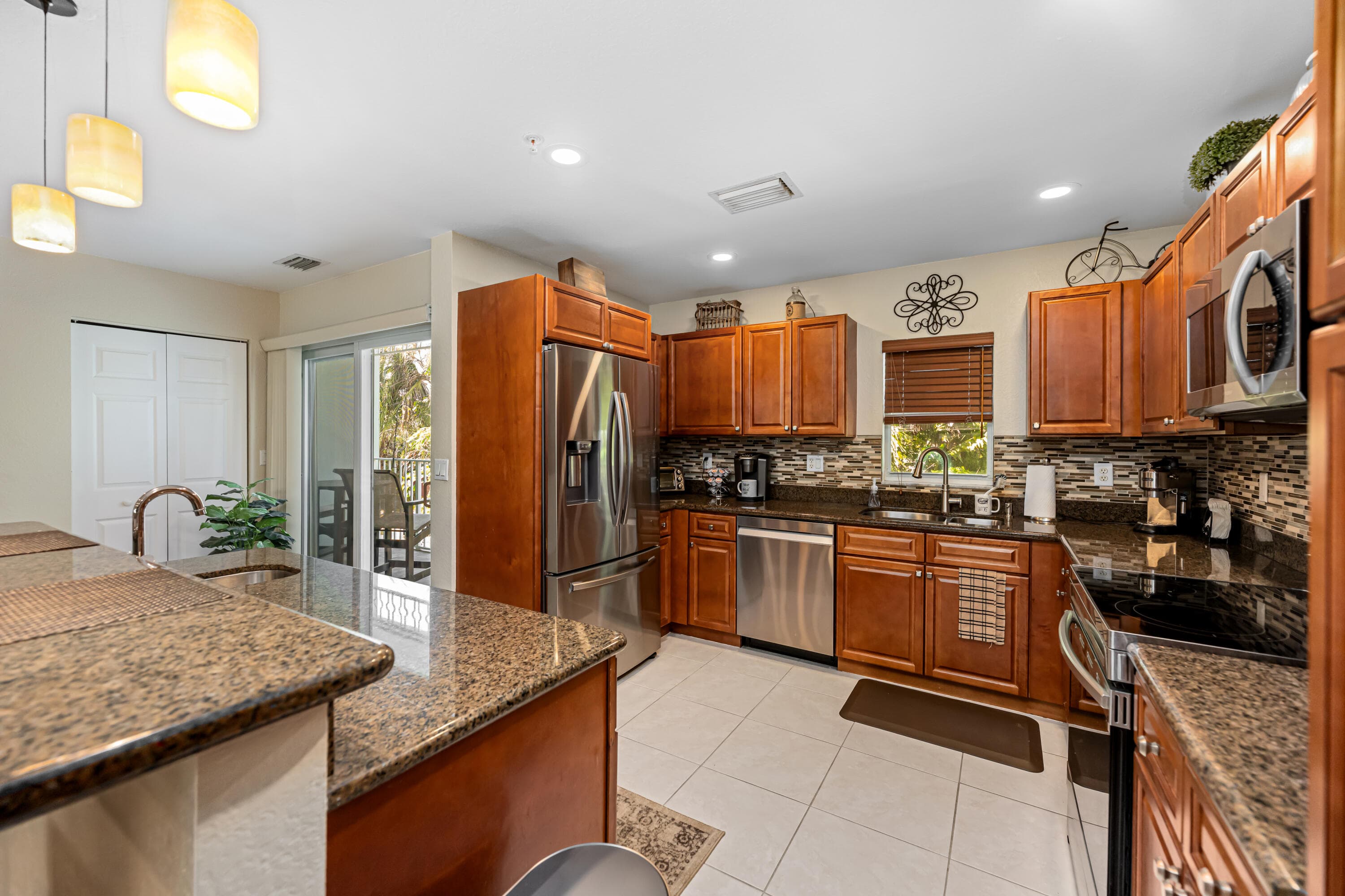 429 NE 1st Street, Pompano Beach, FL 33060 7