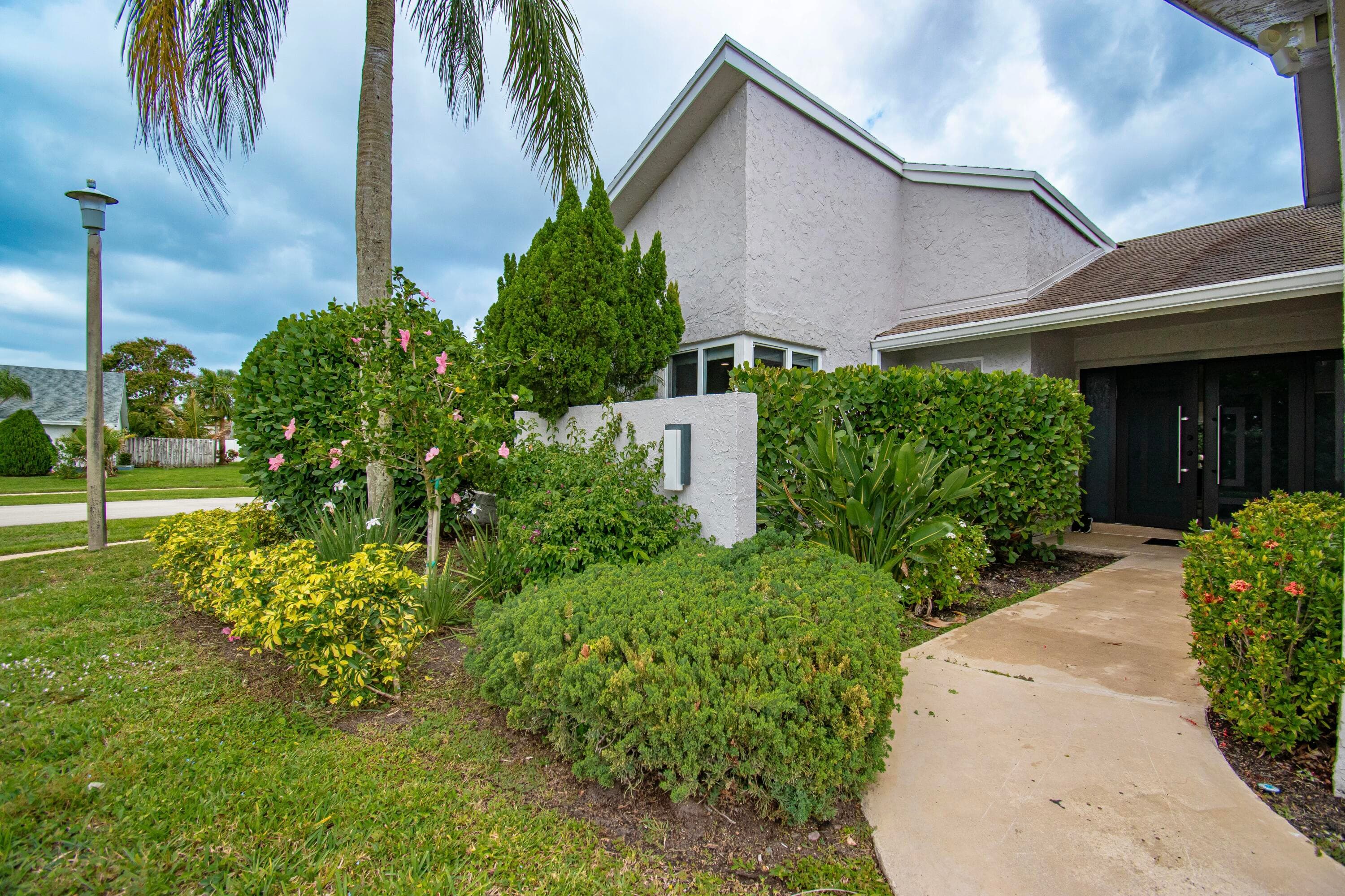 7484 Malibu Crescent, Boca Raton, FL 33433 4