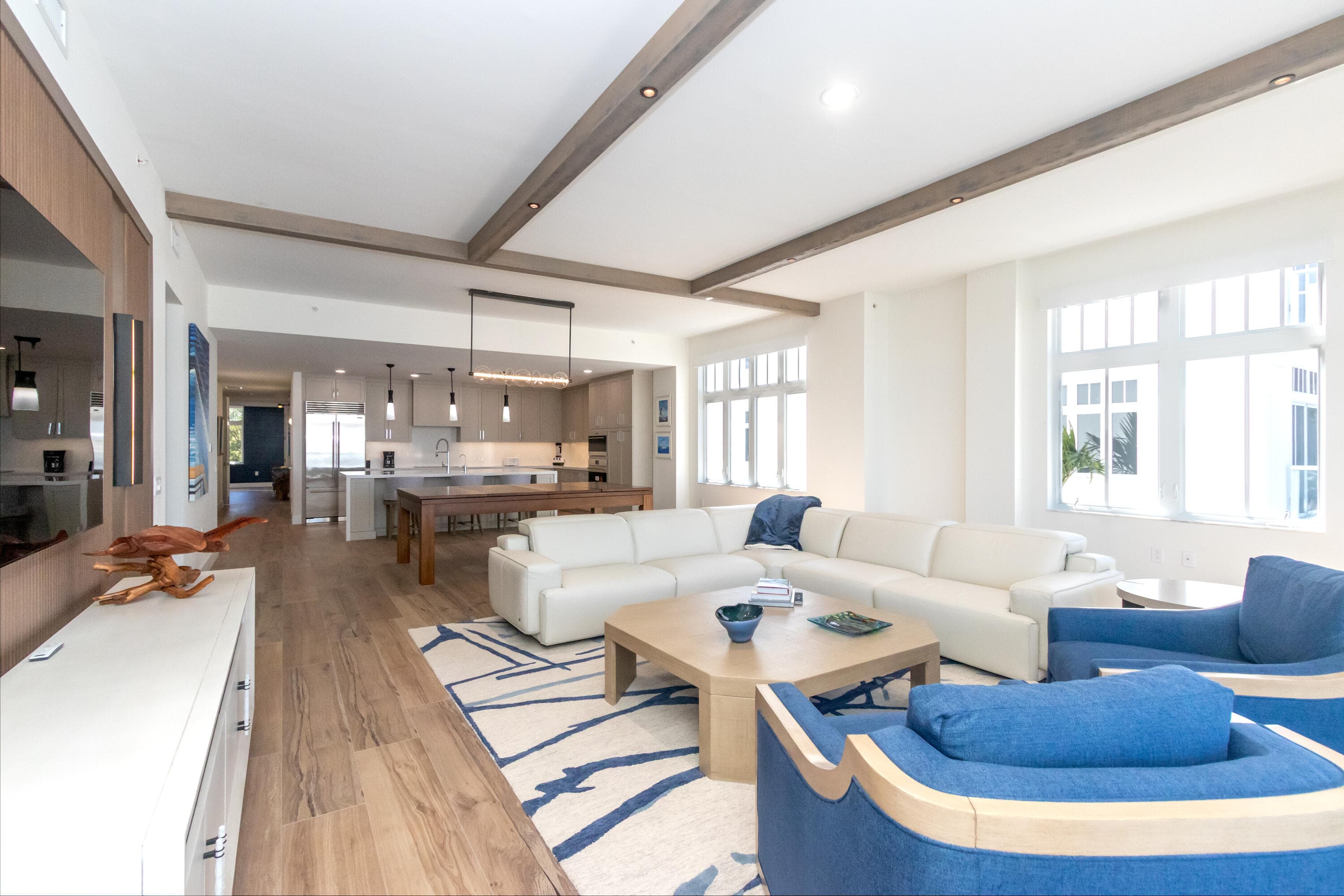 184 Lake Drive 3201, Palm Beach Shores, FL 33404 4