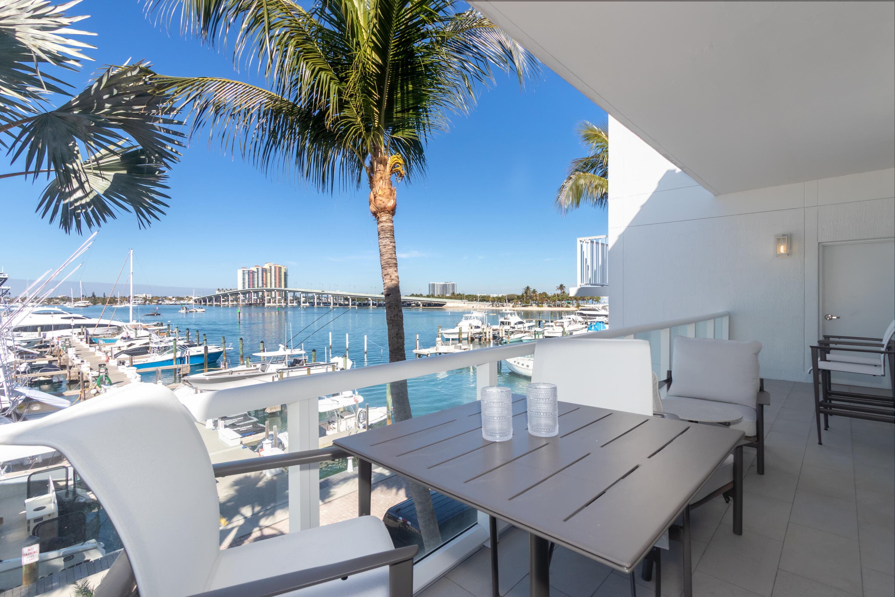 184 Lake Drive 3201, Palm Beach Shores, FL 33404 6