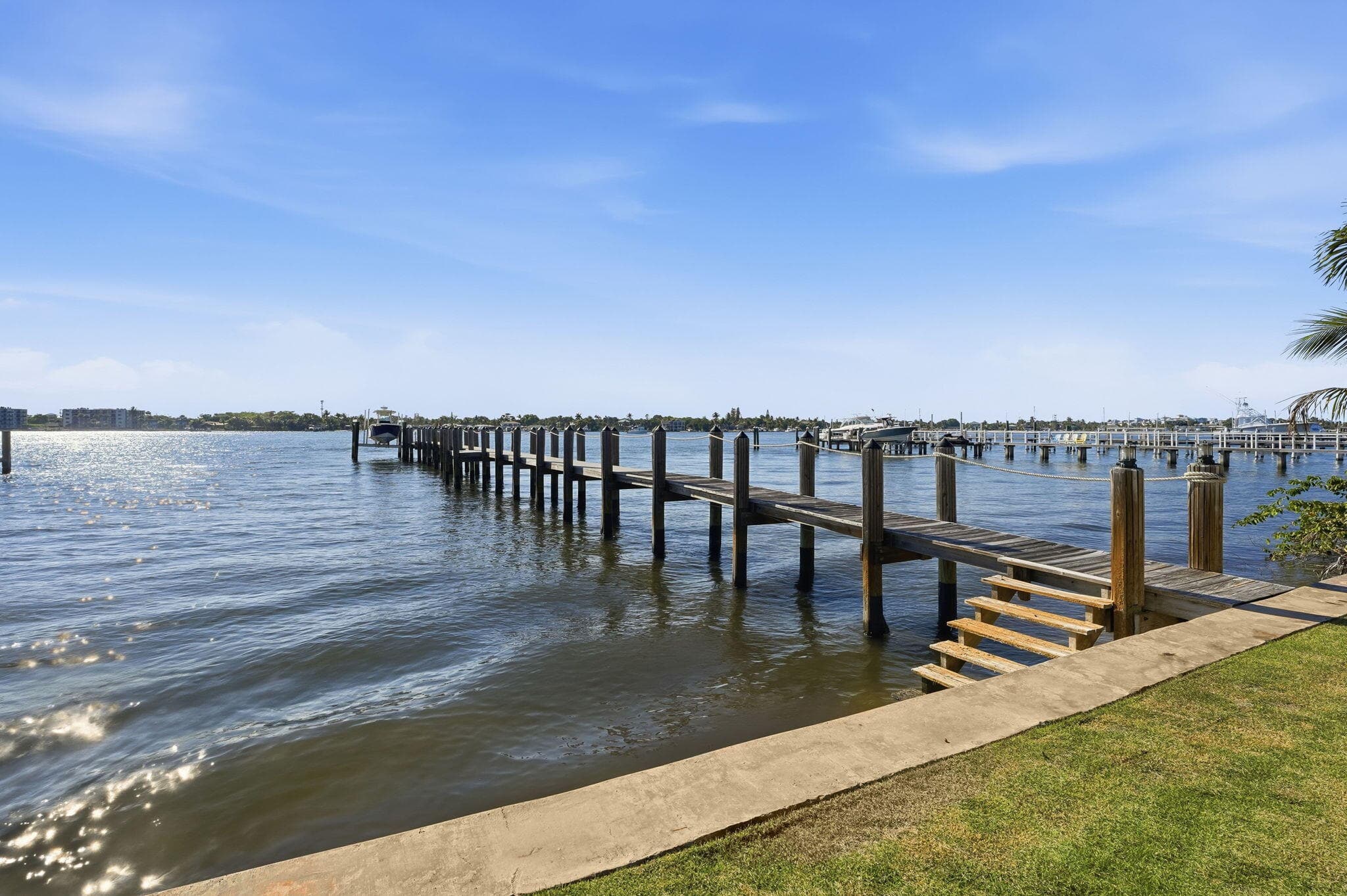 825 W Oyster Lane, Lantana, FL 33462 78
