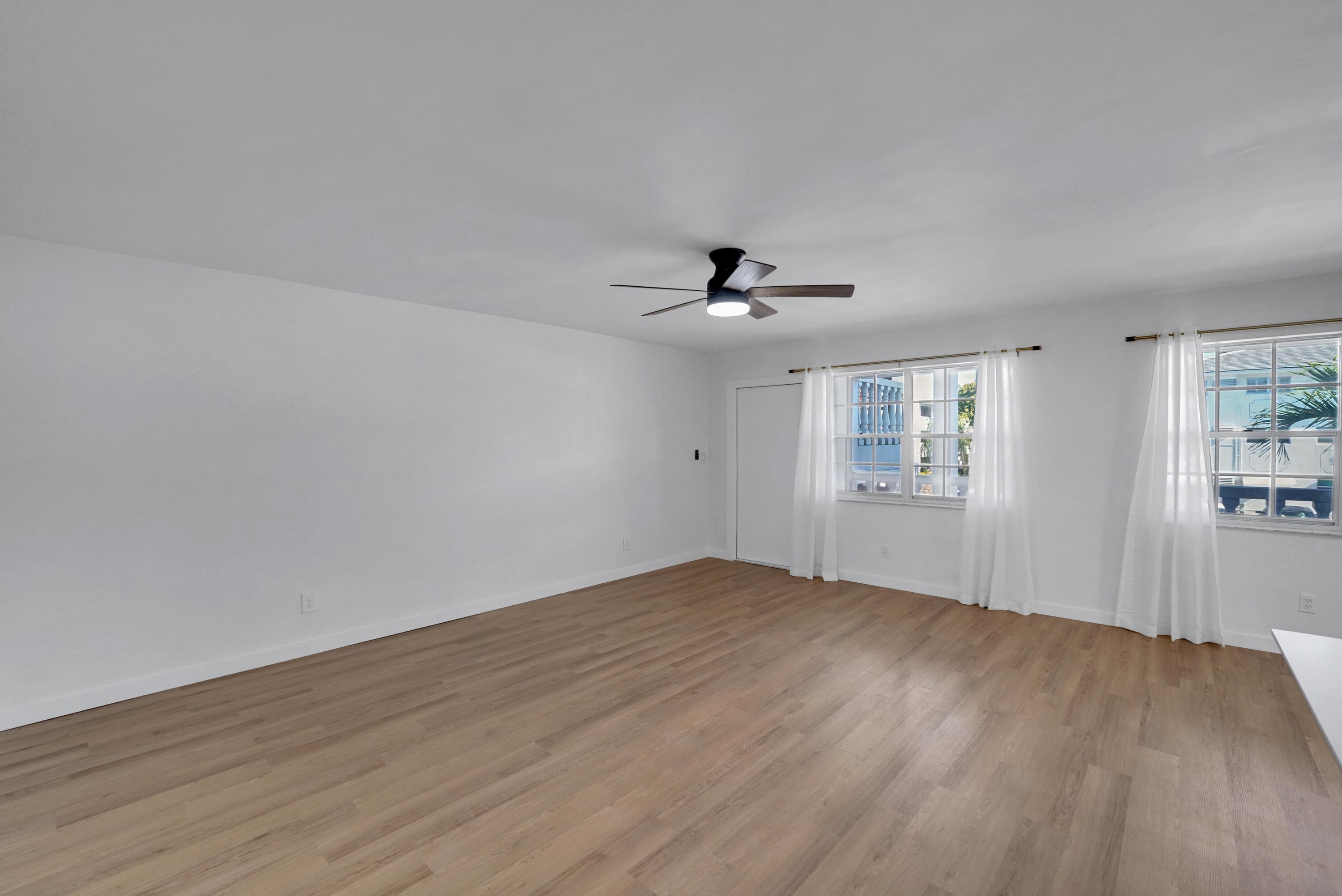 5203 NE 24th Terrace B207, Fort Lauderdale, FL 33308 3