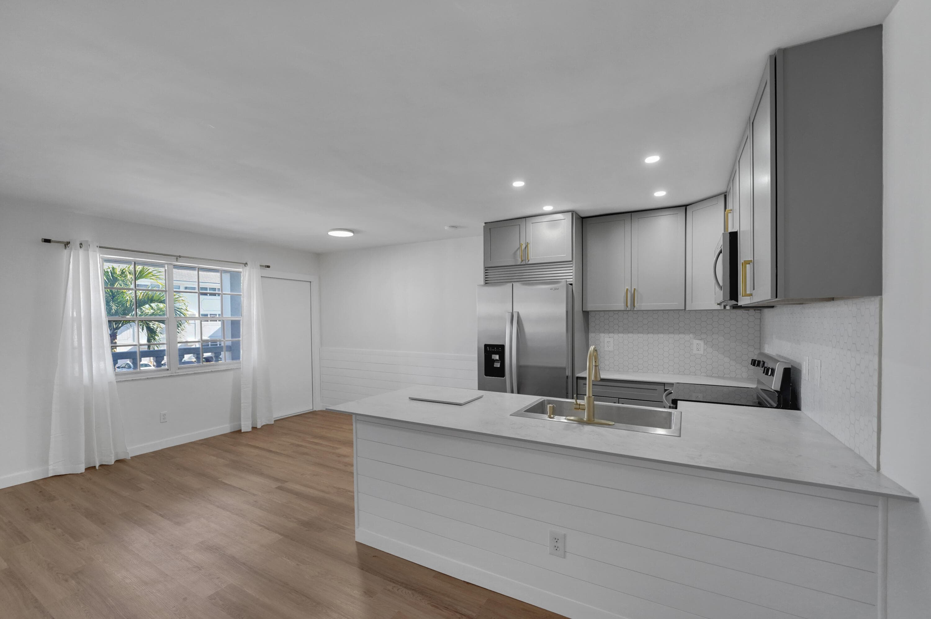 5203 NE 24th Terrace B207, Fort Lauderdale, FL 33308 14