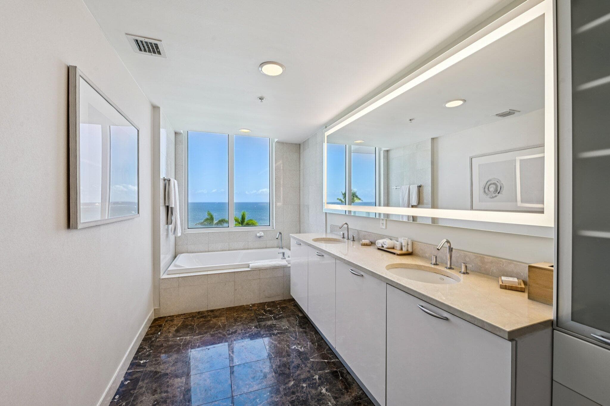 505 N Fort Lauderdale Beach Boulevard 818, Fort Lauderdale, FL 33304 30