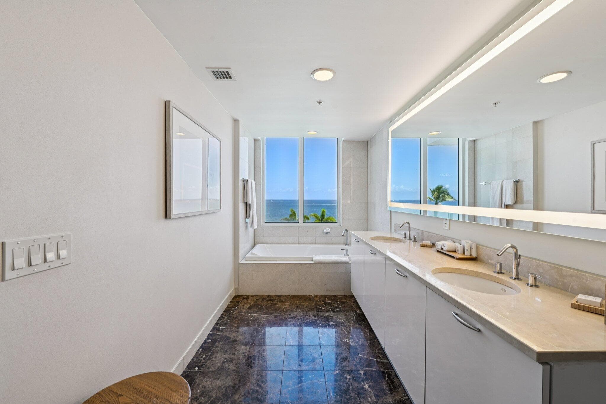 505 N Fort Lauderdale Beach Boulevard 818, Fort Lauderdale, FL 33304 29