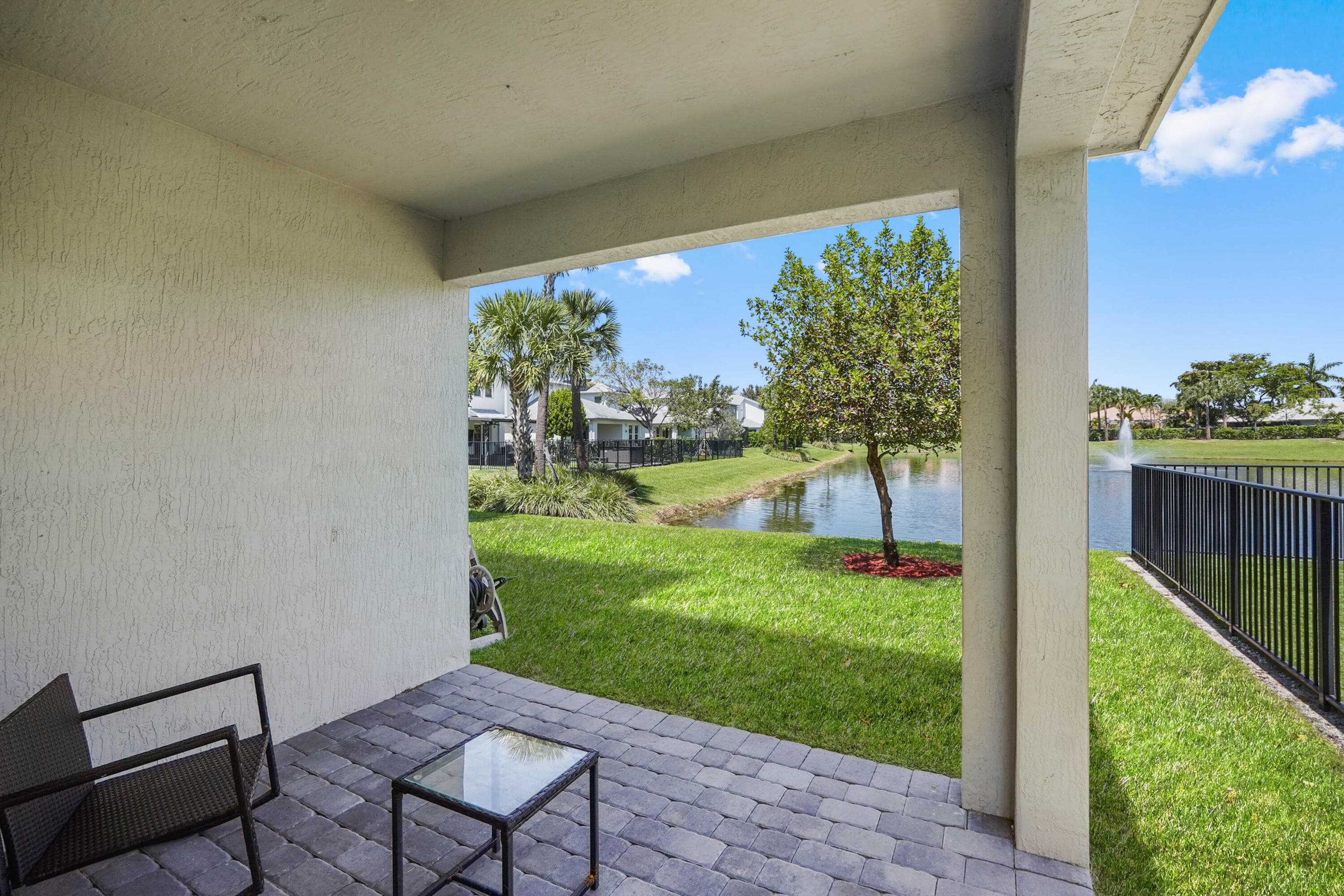 1826 Lake Cove Drive, Lake Worth, FL 33460 38