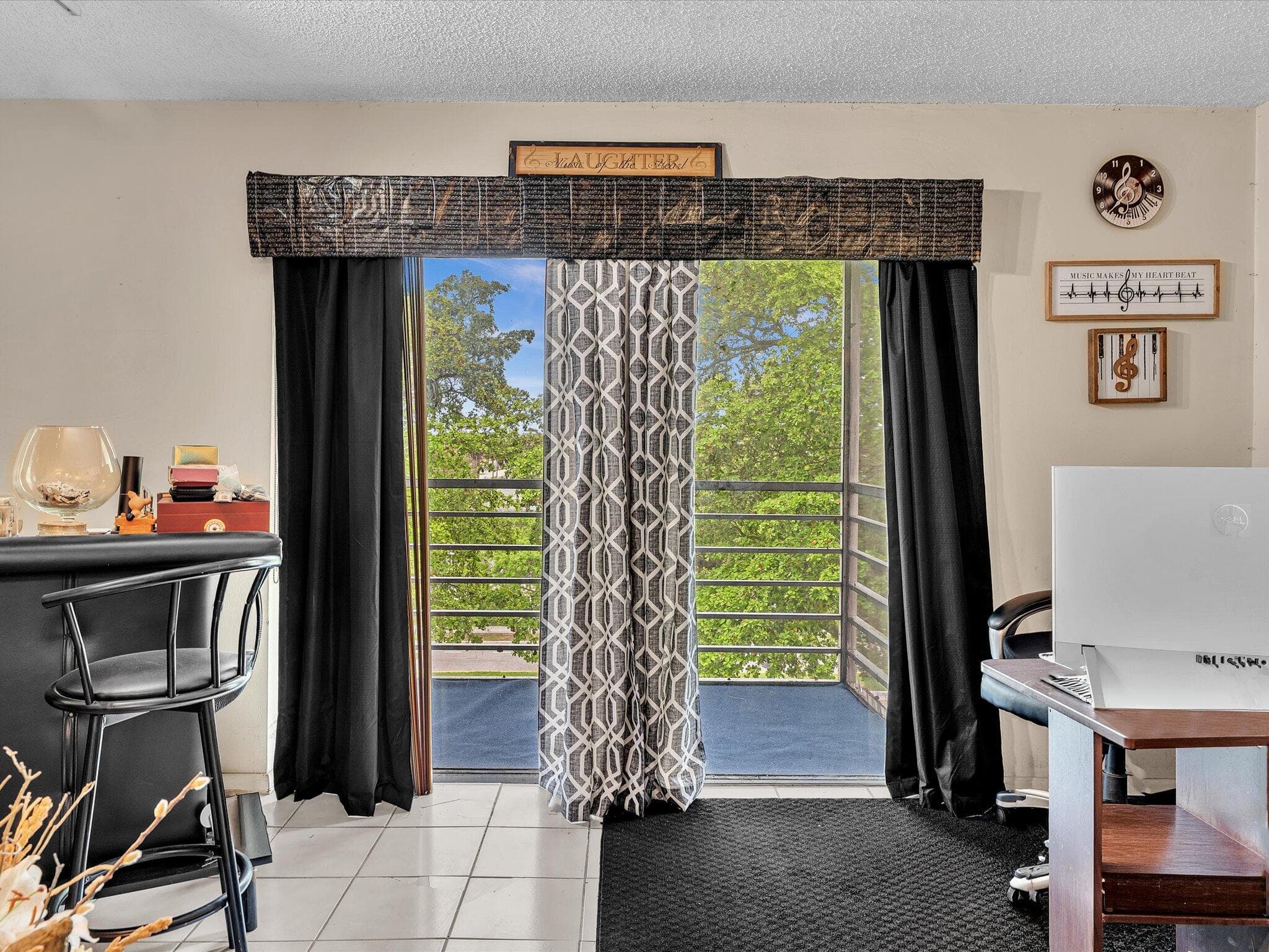 2800 NW 56th A404, Lauderhill, FL 33313 17