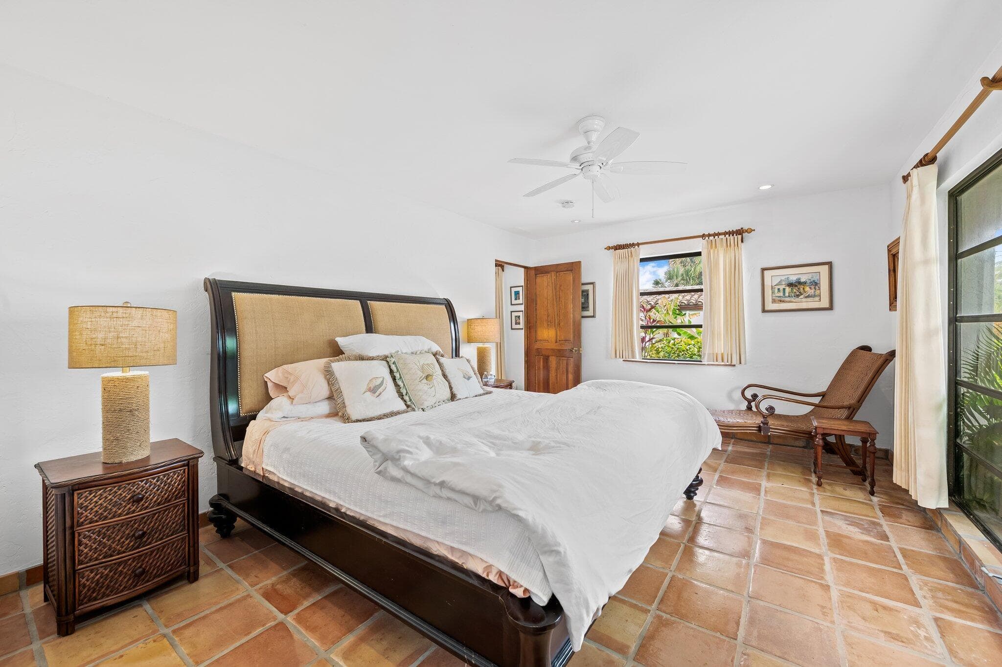 1511 E Lake Drive, Fort Lauderdale, FL 33316 25