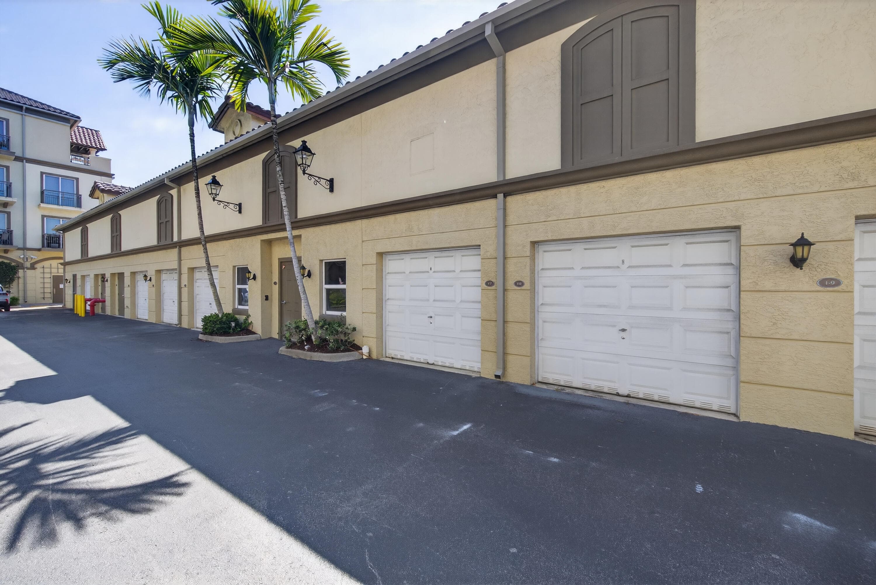 2631 NE 14th Avenue 406, Wilton Manors, FL 33334 27