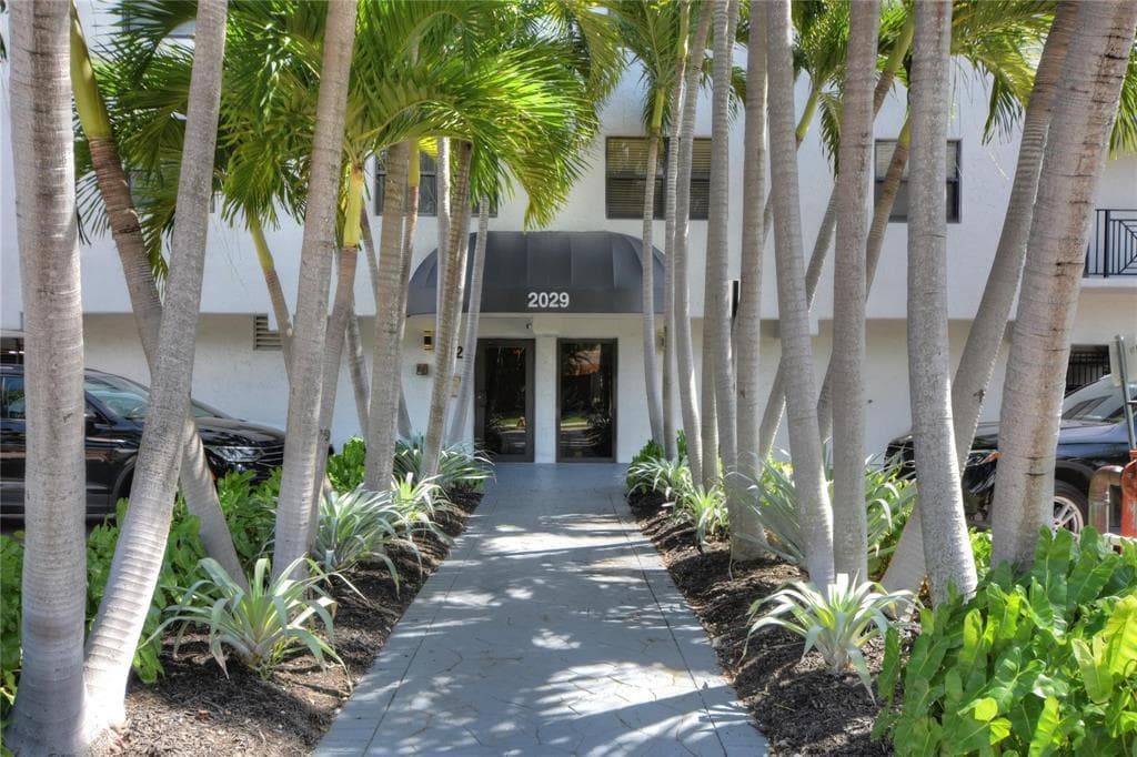 2029 N Ocean Boulevard 505, Fort Lauderdale, FL 33305 4