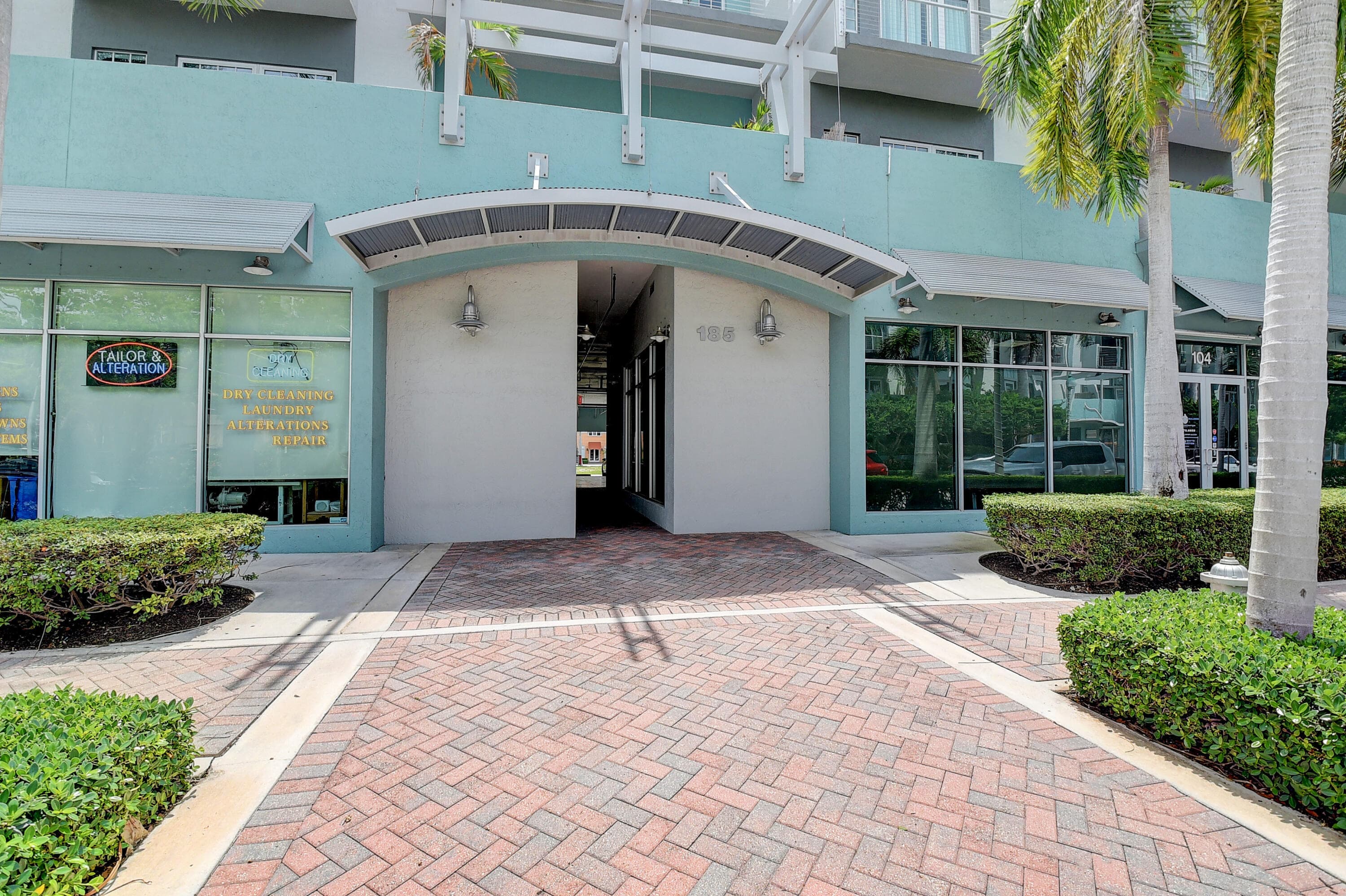 185 NE 4th Avenue 210, Delray Beach, FL 33483 28