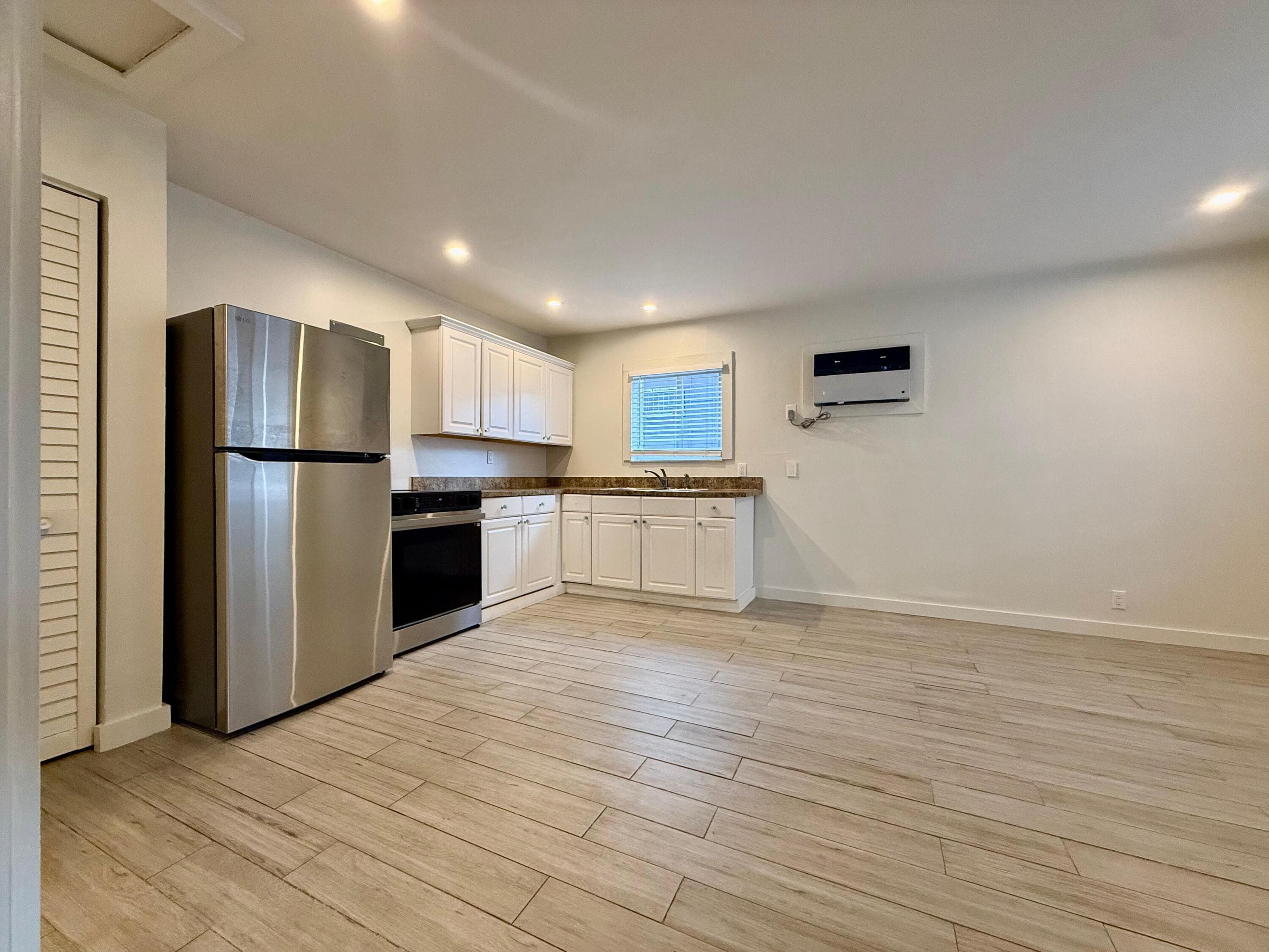 1215 NE 17th Avenue Unit 6, Fort Lauderdale, FL 33304