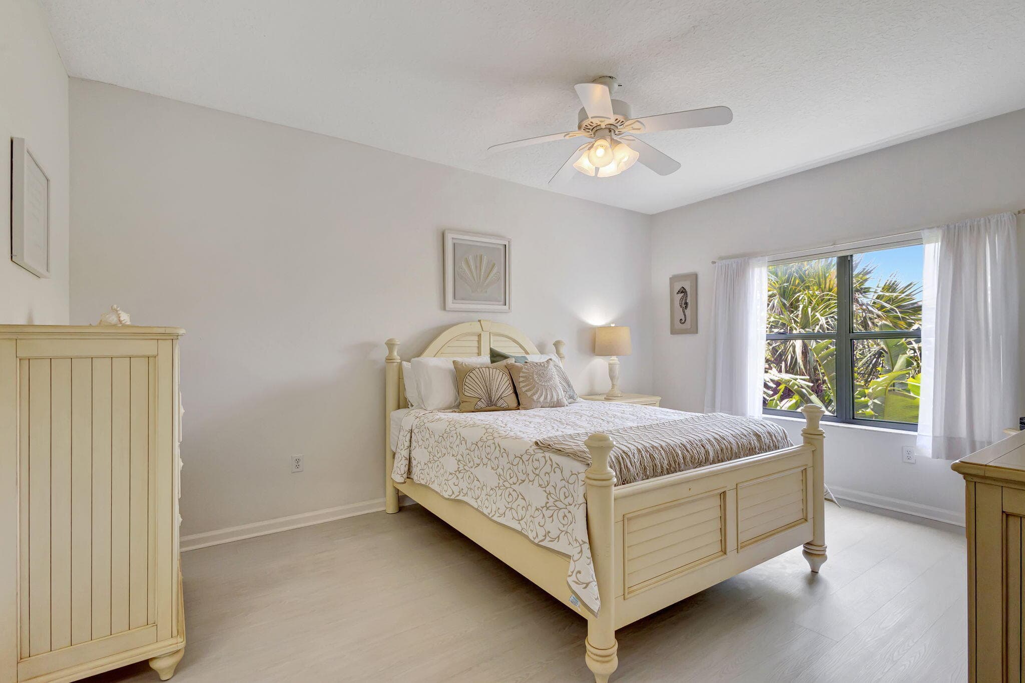 800 Uno Lago Drive 302, Juno Beach, FL 33408 23