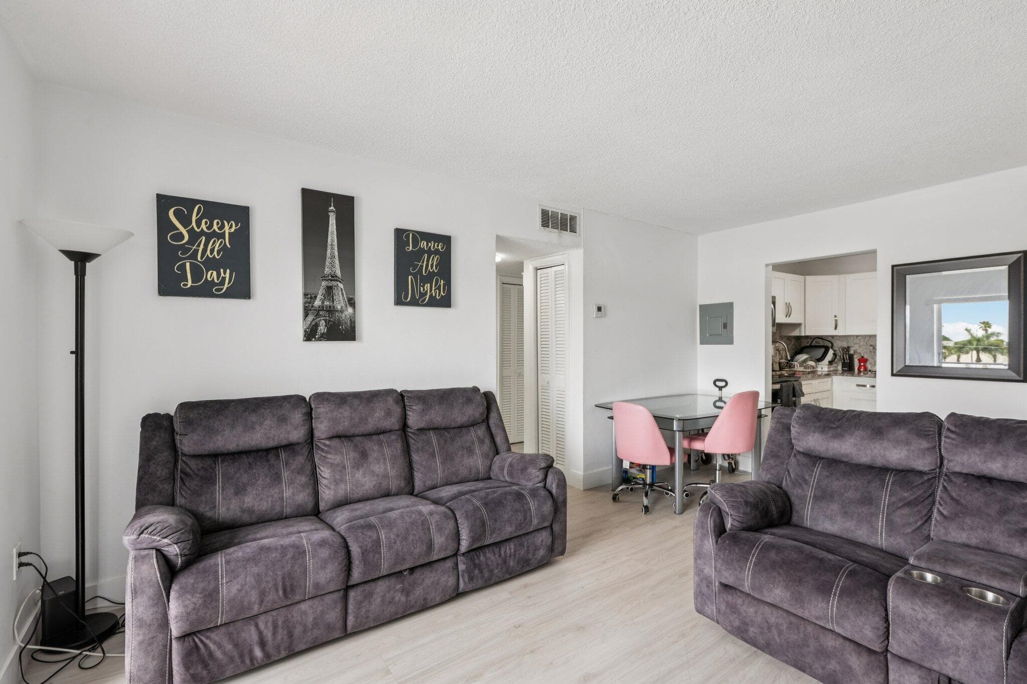 1735 NE 164th Street F-304, North Miami Beach, FL 33162 5