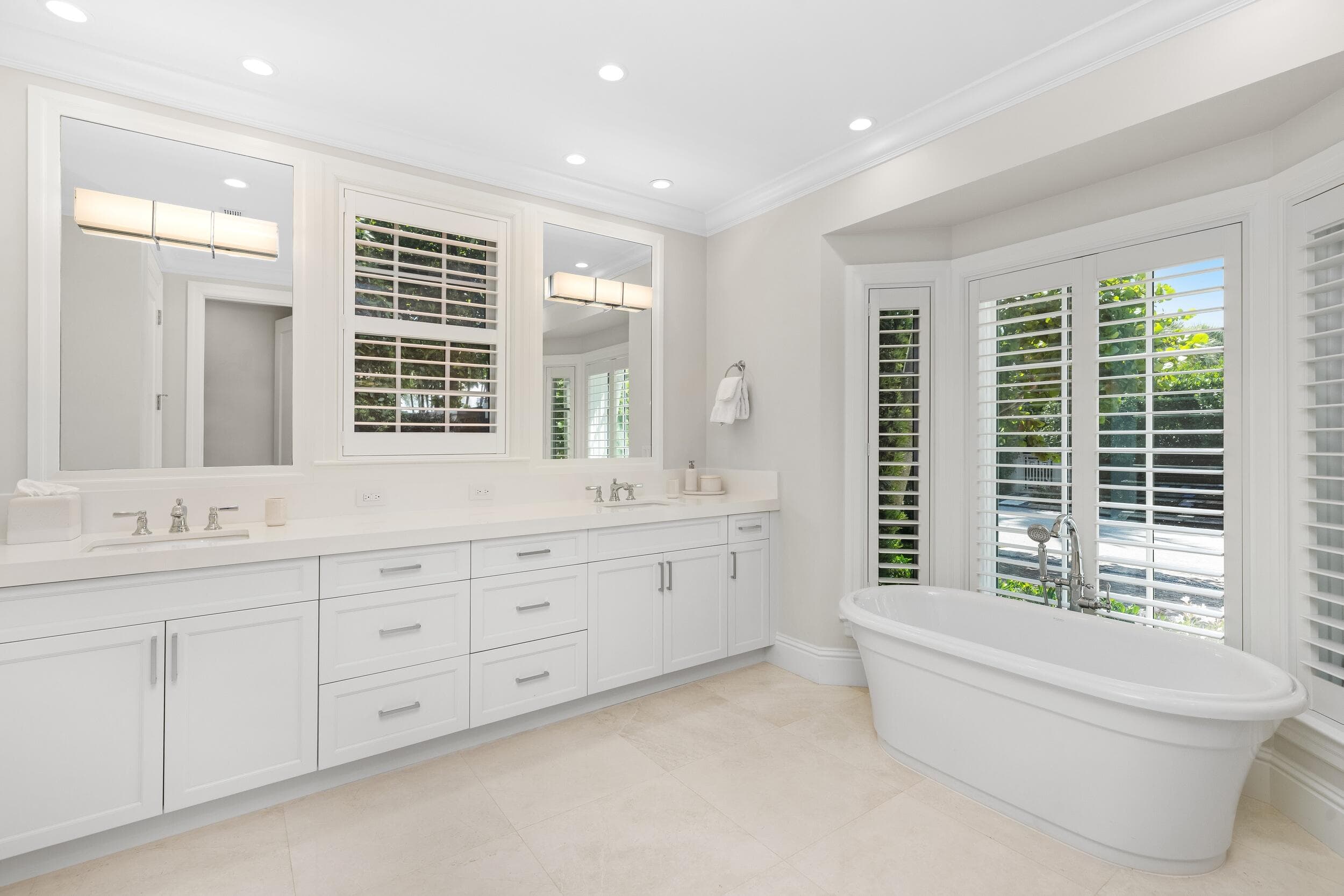 211 Ocean Terrace, Palm Beach, FL 33480 33