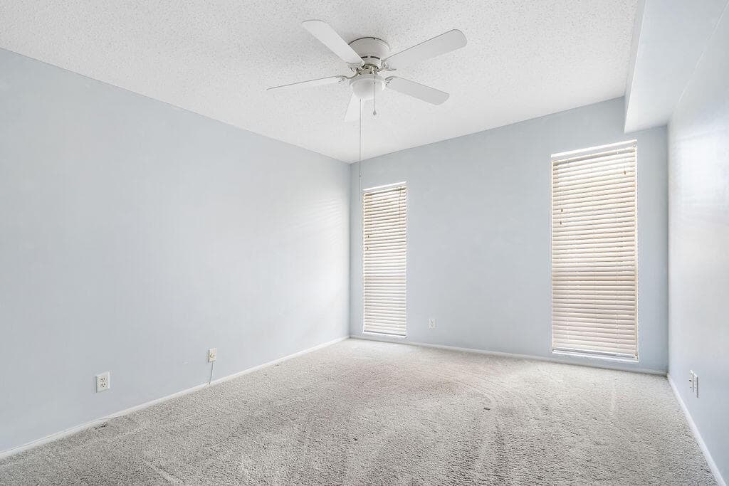 2 Greenway Village N 210, Royal Palm Beach, FL 33411 9