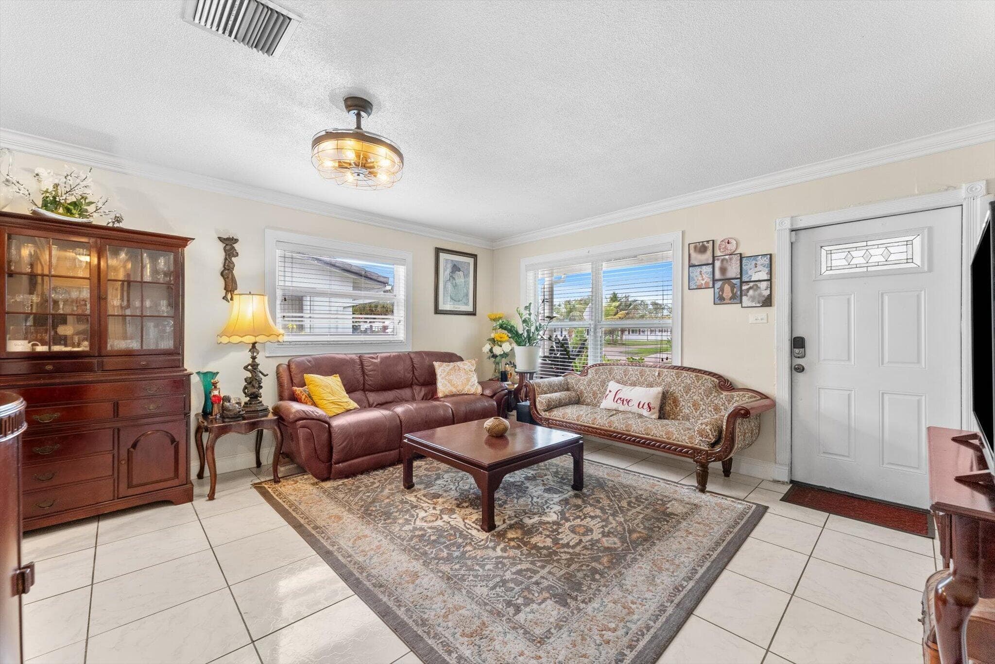 5713 NW 84th Terrace, Tamarac, FL 33321 5