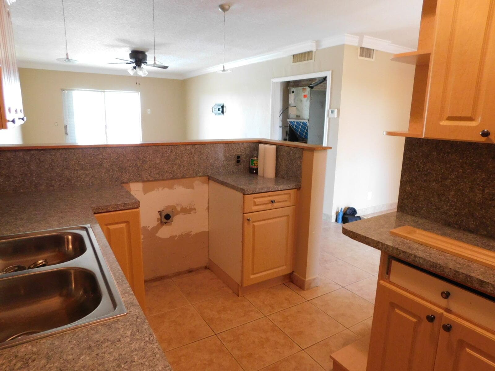 4770 NW 10 Court NW 306, Plantation, FL 33313 9