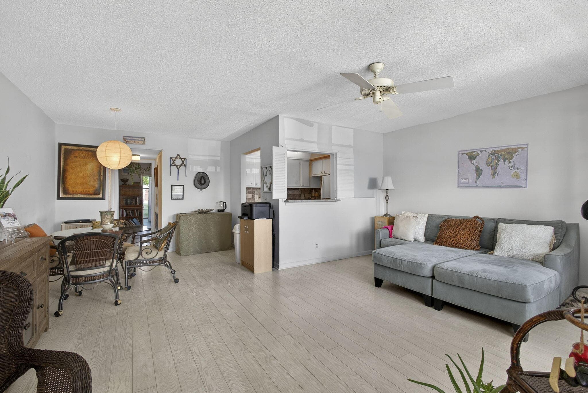 106 Camden E, West Palm Beach, FL 33417 9