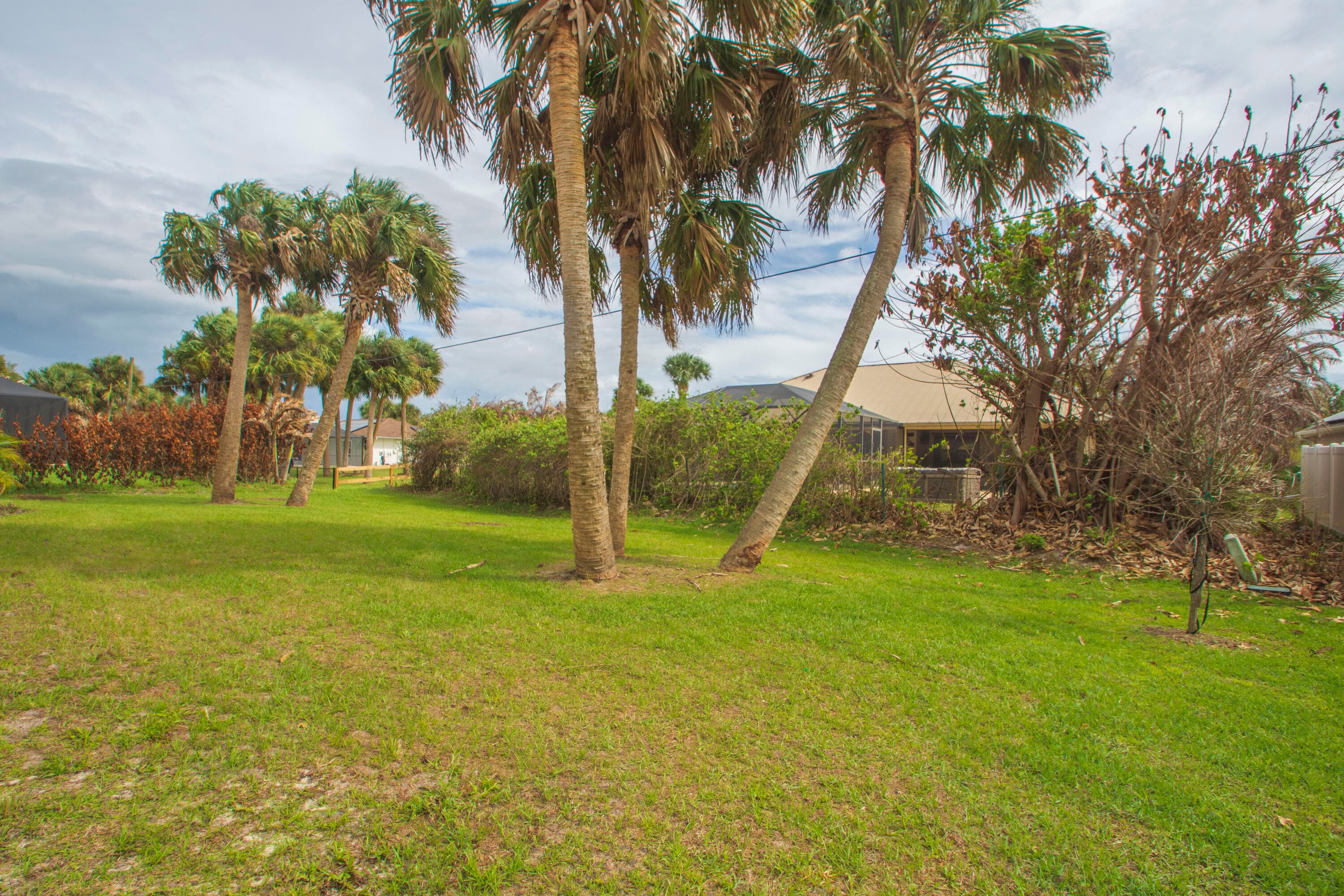 450 Kendall Avenue, Sebastian, FL 32958 34