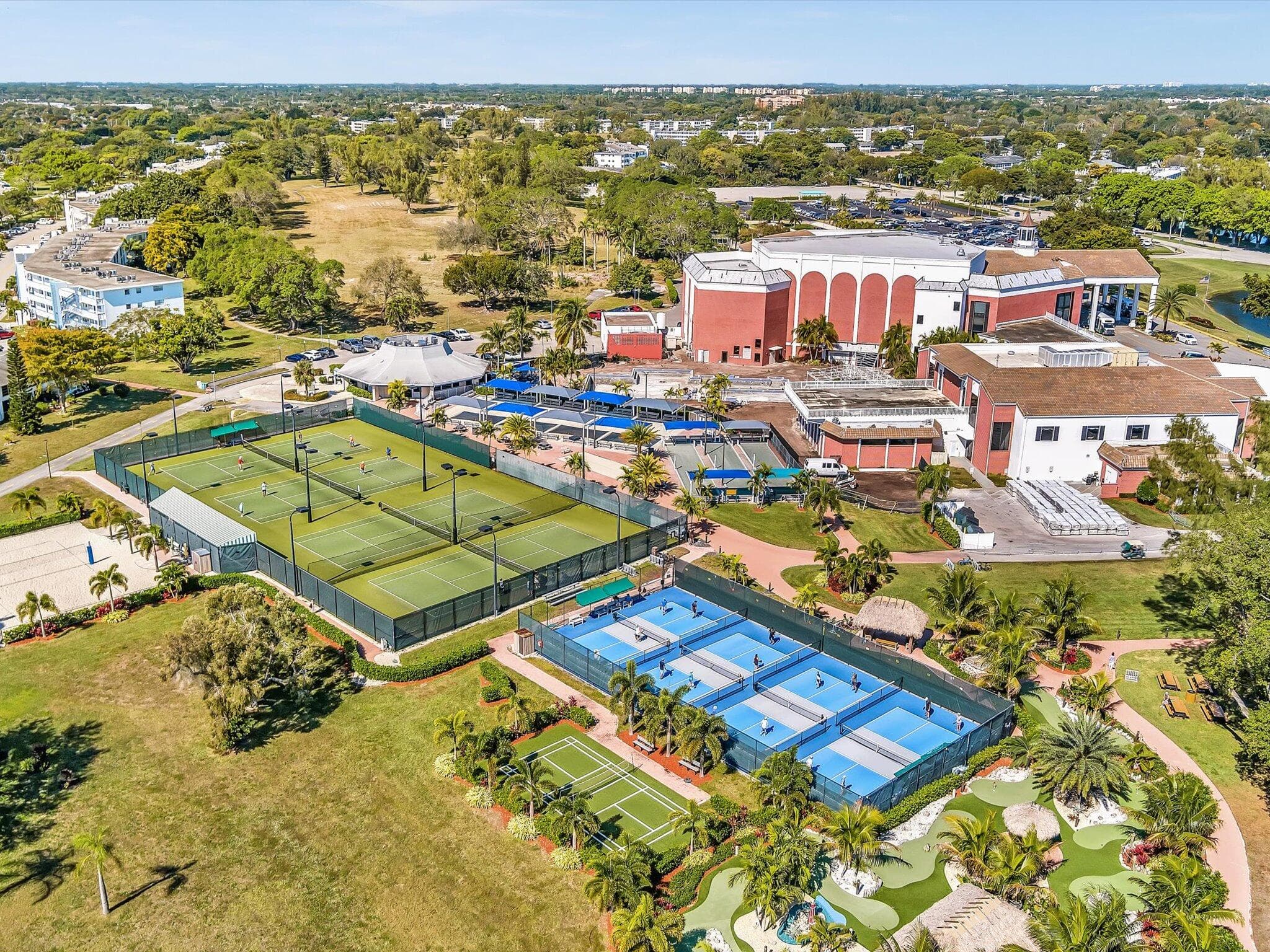 5 MARKHAM A A, Deerfield Beach, FL 33442 46