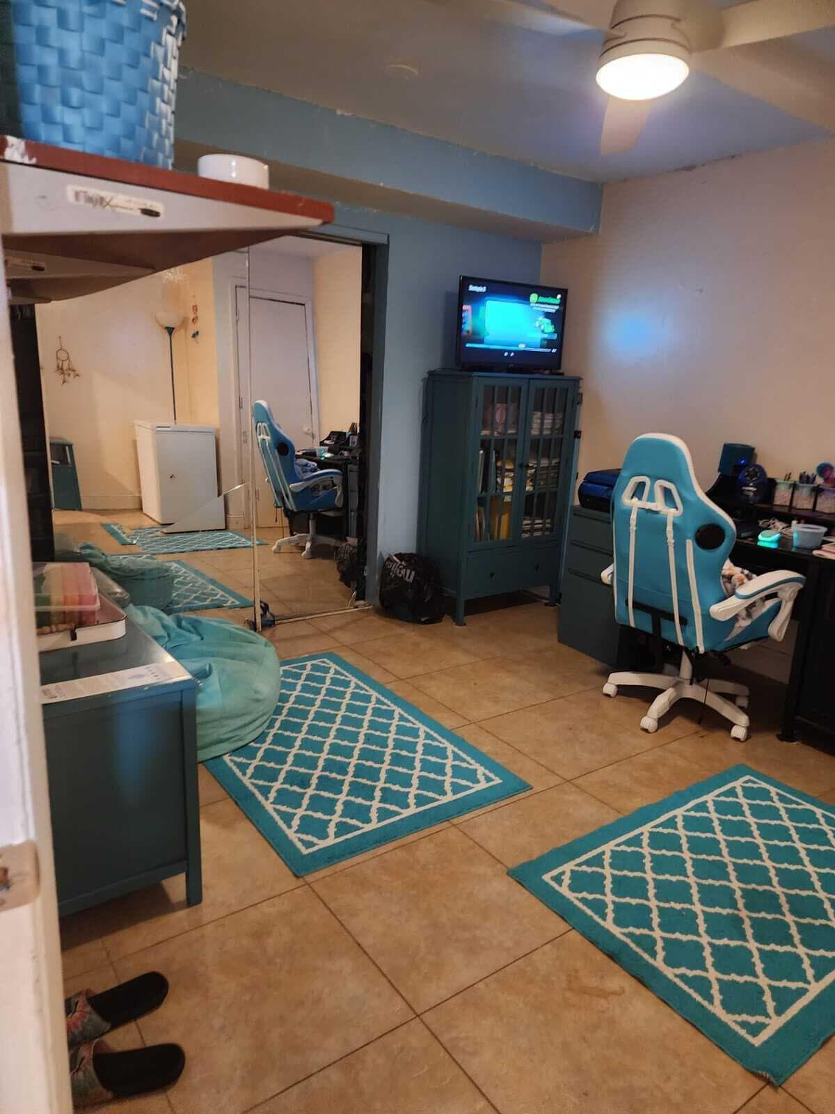 2790 NW 80th Avenue, Sunrise, FL 33322 5