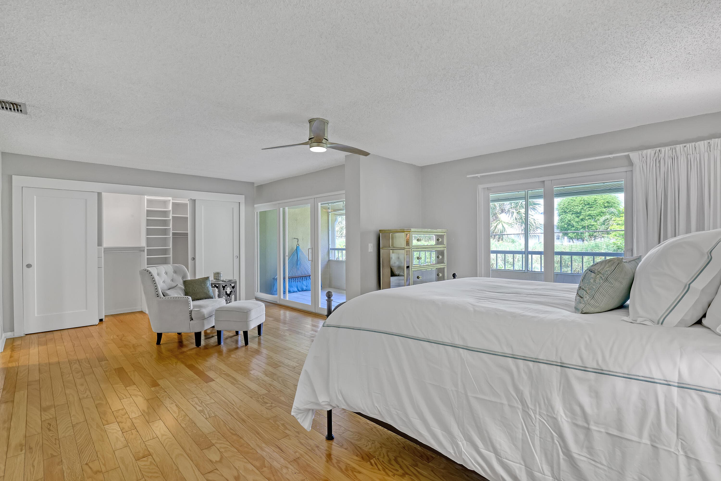 1100 Surf Road 104, Singer Island, FL 33404 18