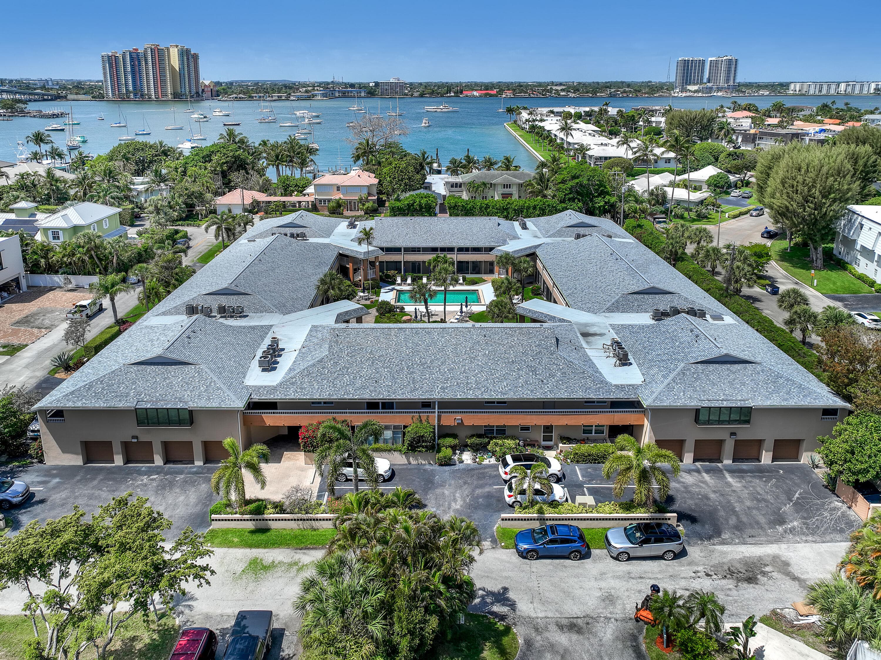 1100 Surf Road 104, Singer Island, FL 33404 48