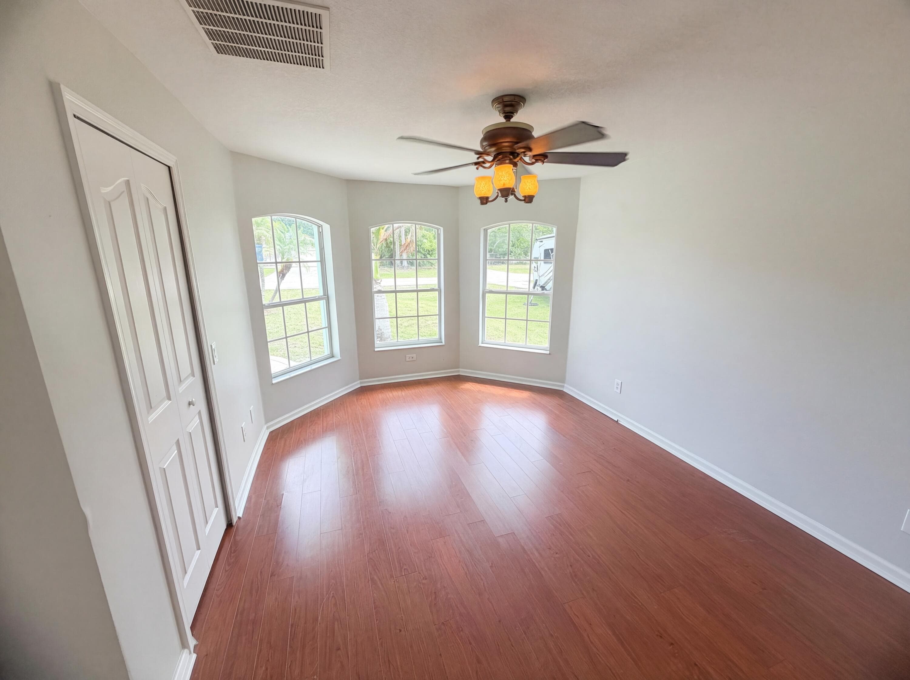 2332 SE Berkshire Boulevard, FL 34952 21